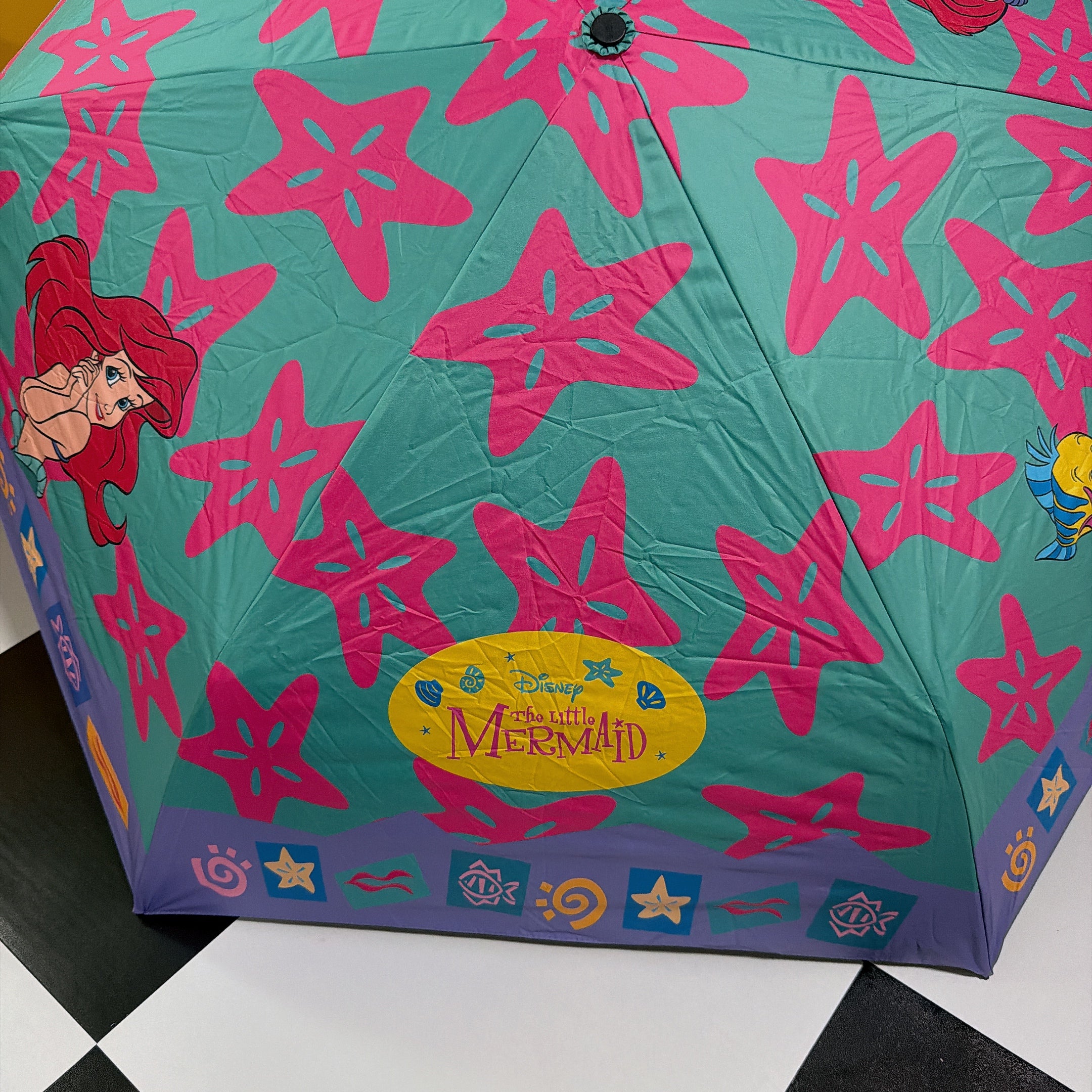 *Pre-order* 5 types of NOSTALGICA DISNEY All-weather Umbrella Series. Scheduled to ship from late April to early May.