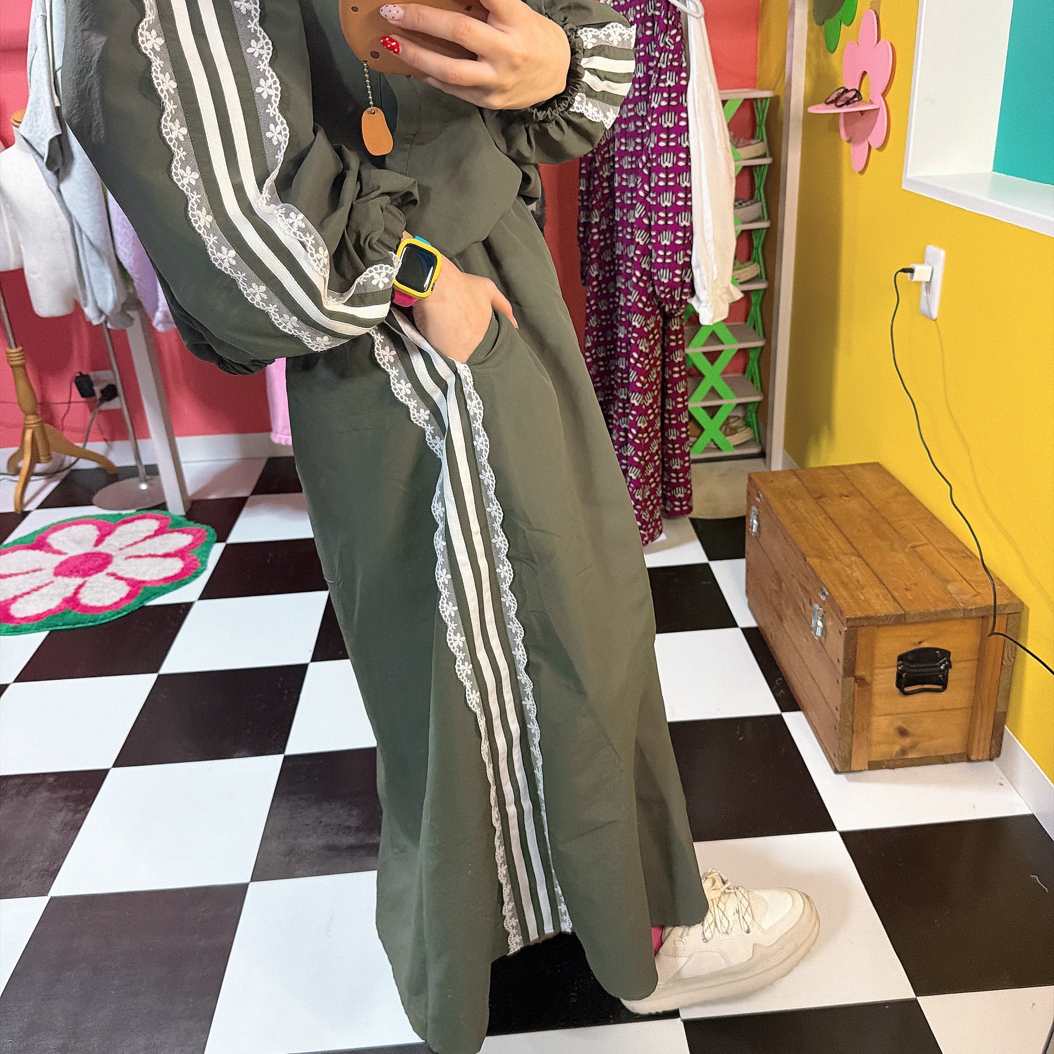 ※予約※2色 セットアップ可 撥水ナイロンレースライントラックスカート 1月下旬~2月上旬出荷予定