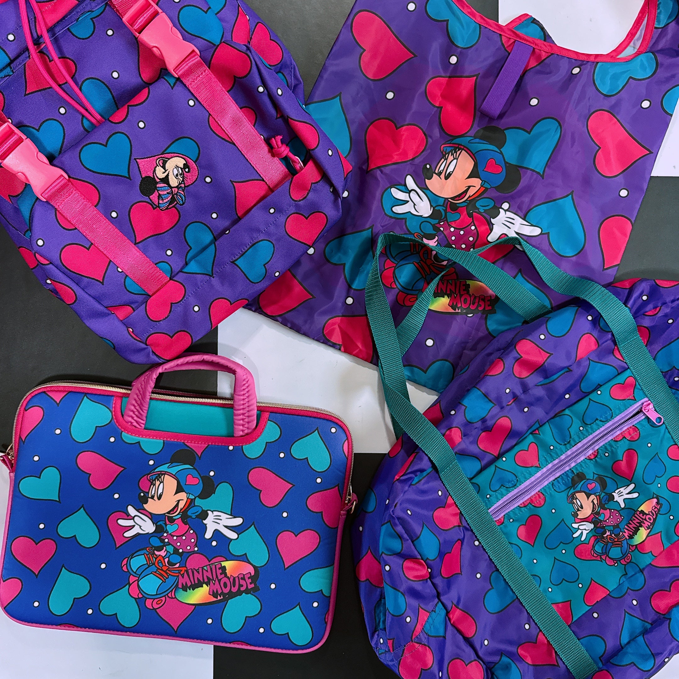 即納 2色 NOSTALGICA DISNEY ミキミニシリーズ ドキュメントバッグ 4〜5営業日で出荷予定