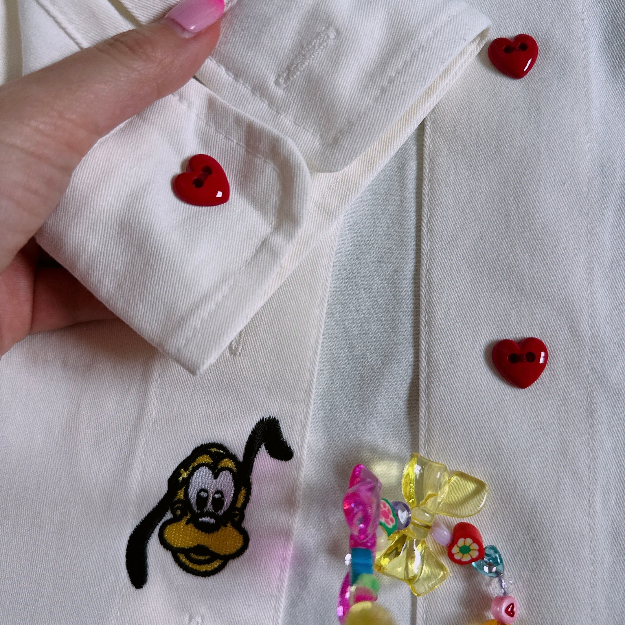 ※再再再再再再販生産分予約※ミッキーフレンズ刺繍ハートボタンシャツ 11月上旬〜中旬ごろ出荷予定