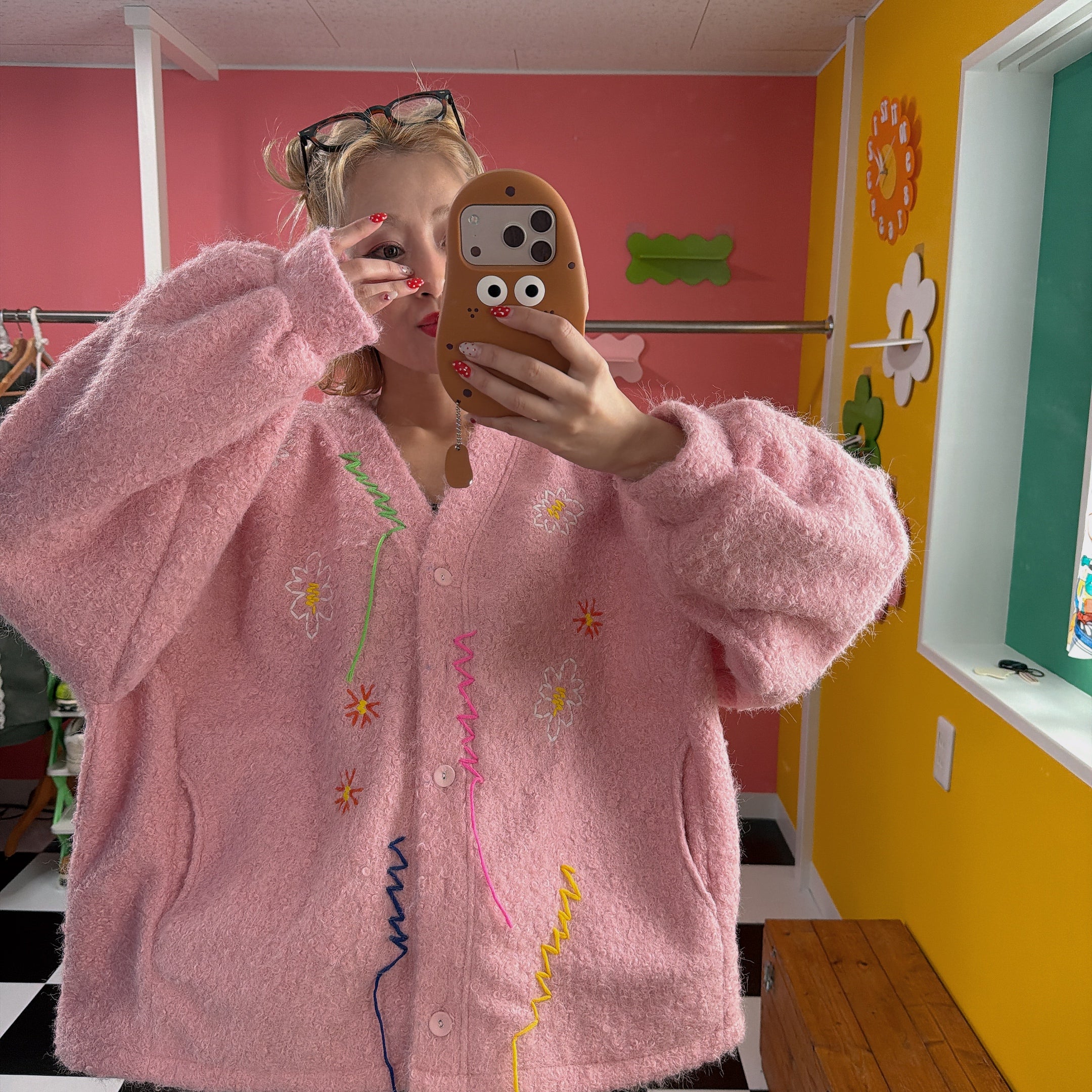 ※上限あり予約※4色 フラワー刺繍カーディガン 2月下旬ごろの出荷予定