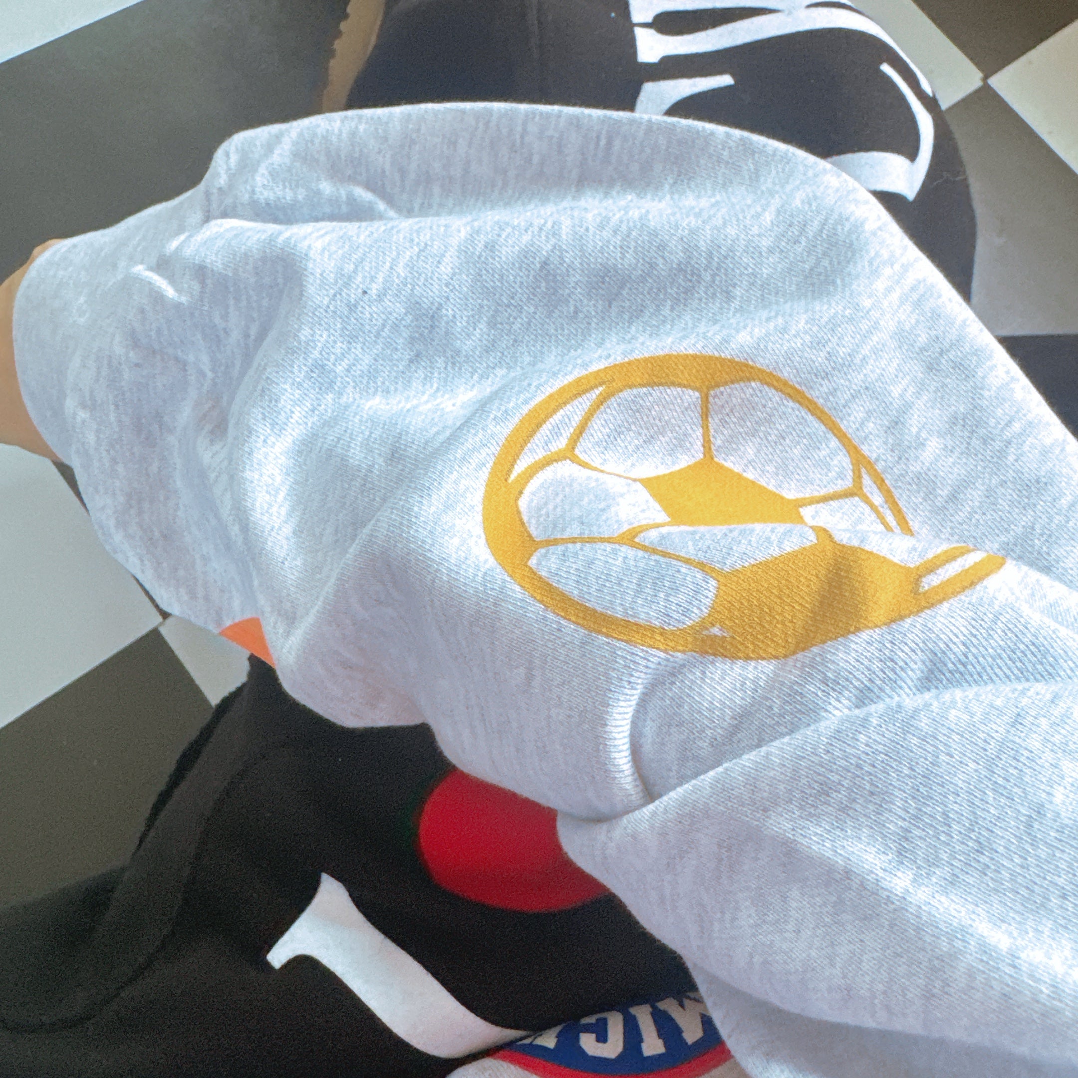※予約※ 2色 ミッキーゴルフスポーツスウェット 10月下旬ごろのお届け予定