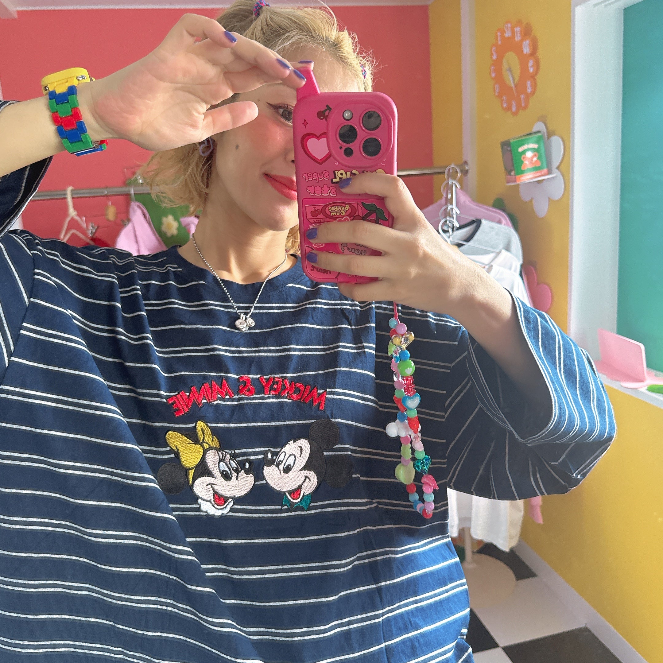 ※予約※ 2色 ミッキーミニー刺繍レトロボーダーロンTEE 10月下旬ごろのお届け予定