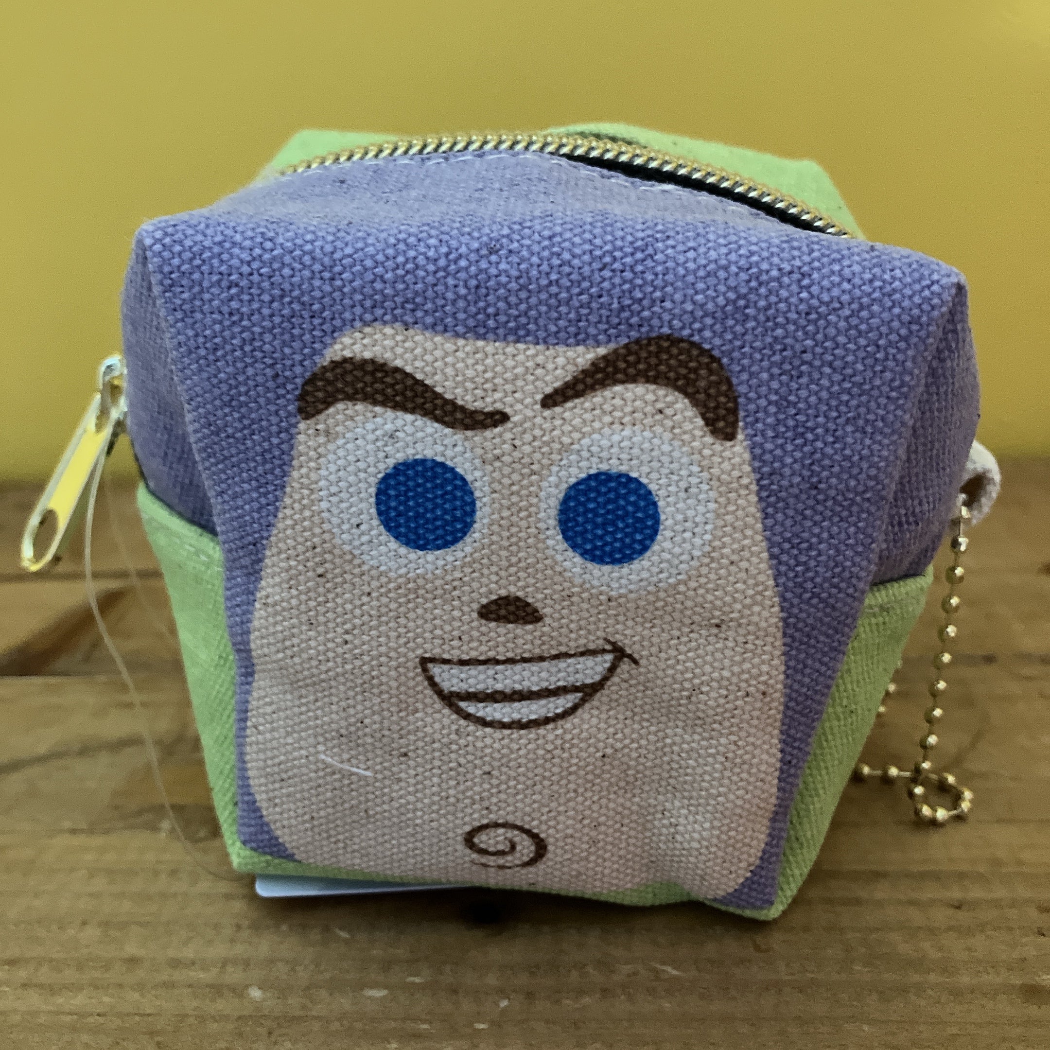※Reservation※ Two types: Woody & Buzz cube pouches. Delivery by August.