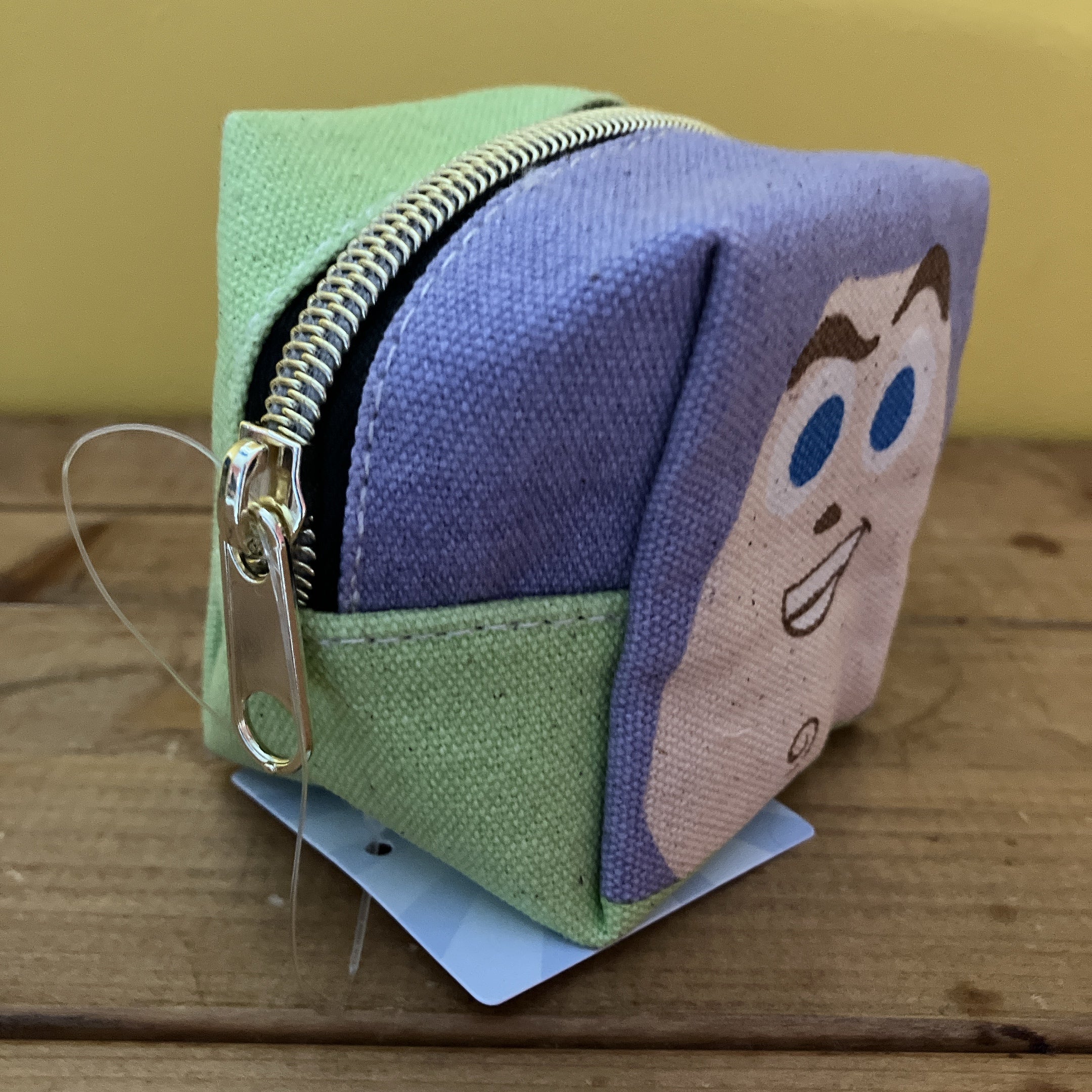 ※Reservation※ Two types: Woody & Buzz cube pouches. Delivery by August.