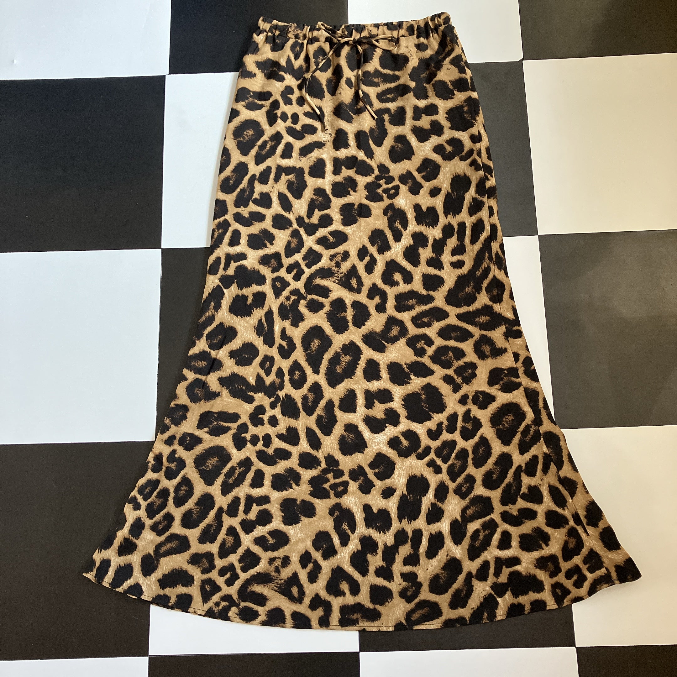 *Reservations* Leopard Satin Narrow Skirt - Scheduled for shipment in August