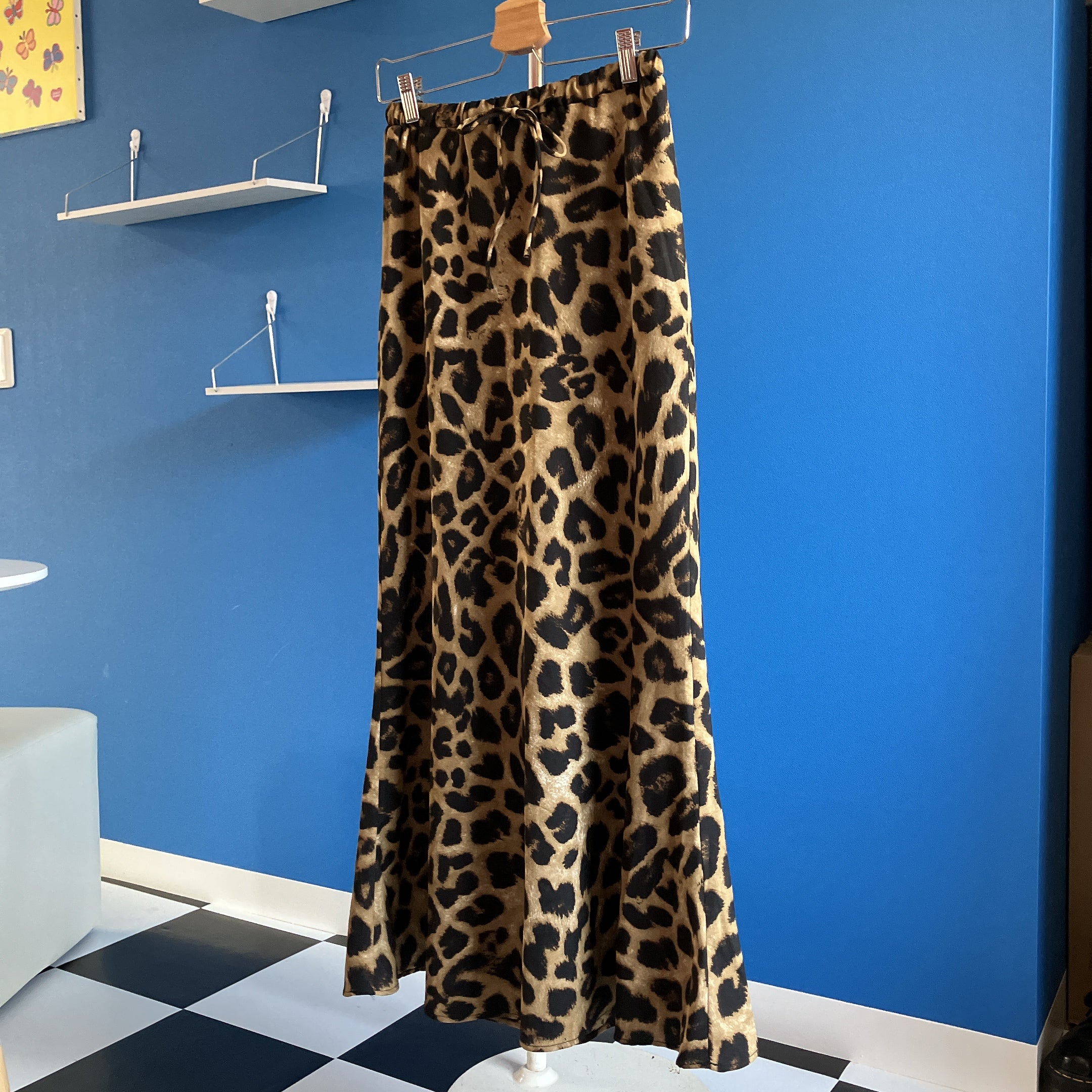 *Reservations* Leopard Satin Narrow Skirt - Scheduled for shipment in August