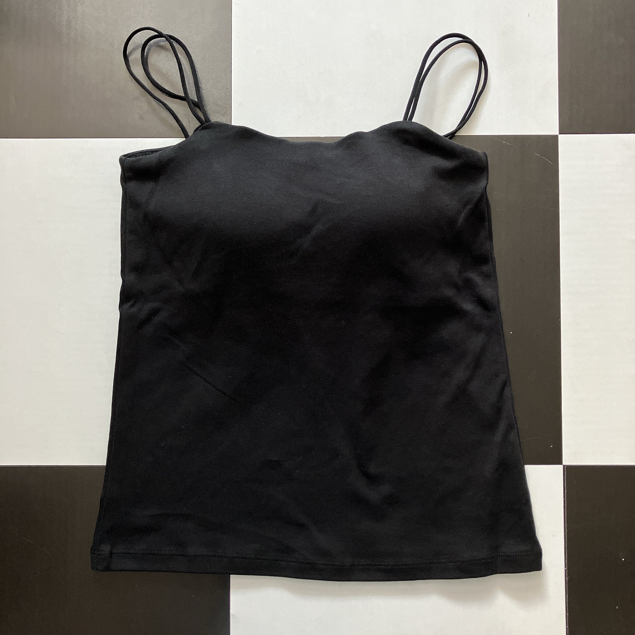*Reservations with an upper limit* Double Strap Camisole with Built-in Bra - Scheduled for shipment by the end of August