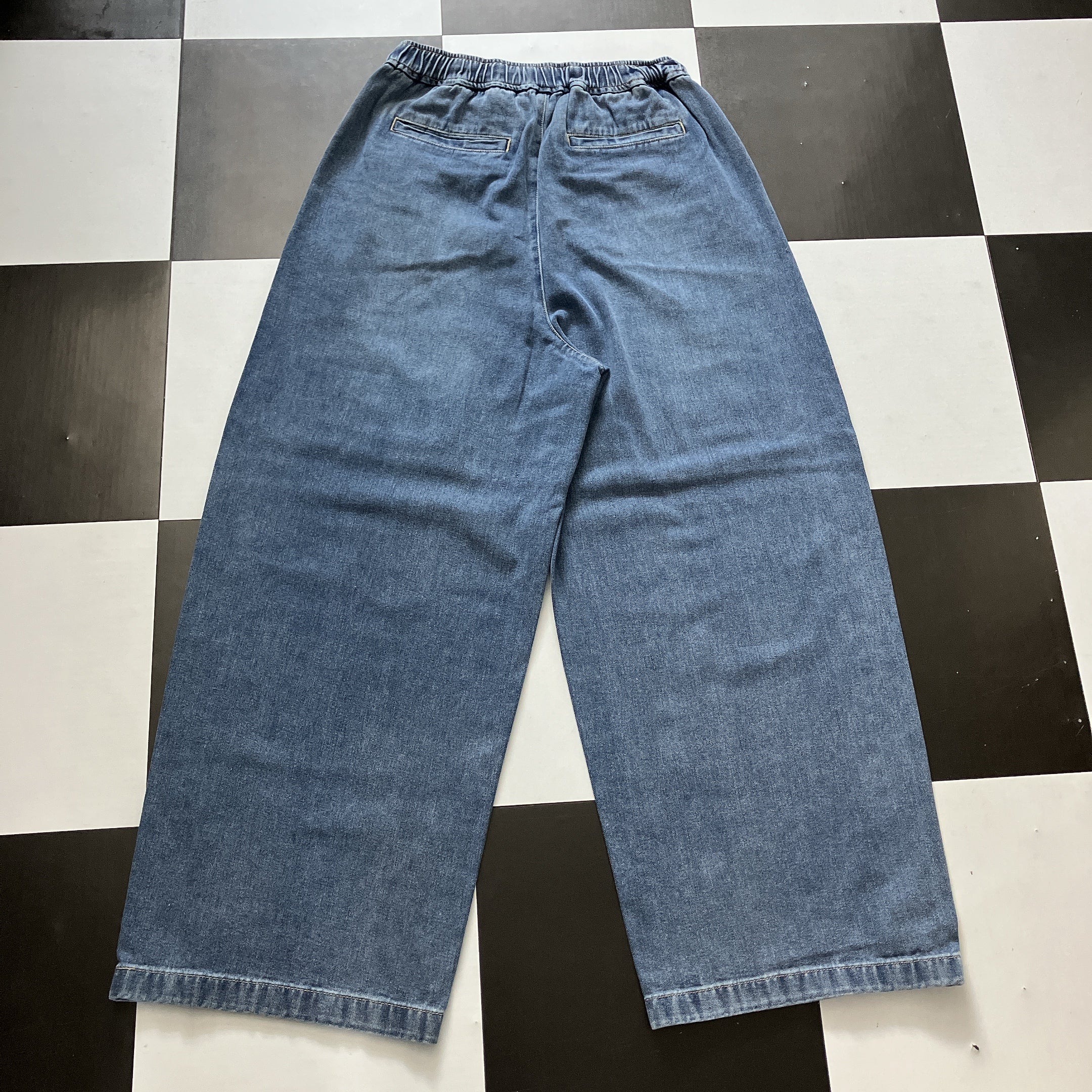 *Limited quantity reservation* Cocoon Wide Denim Pants - Scheduled to ship by the end of August.