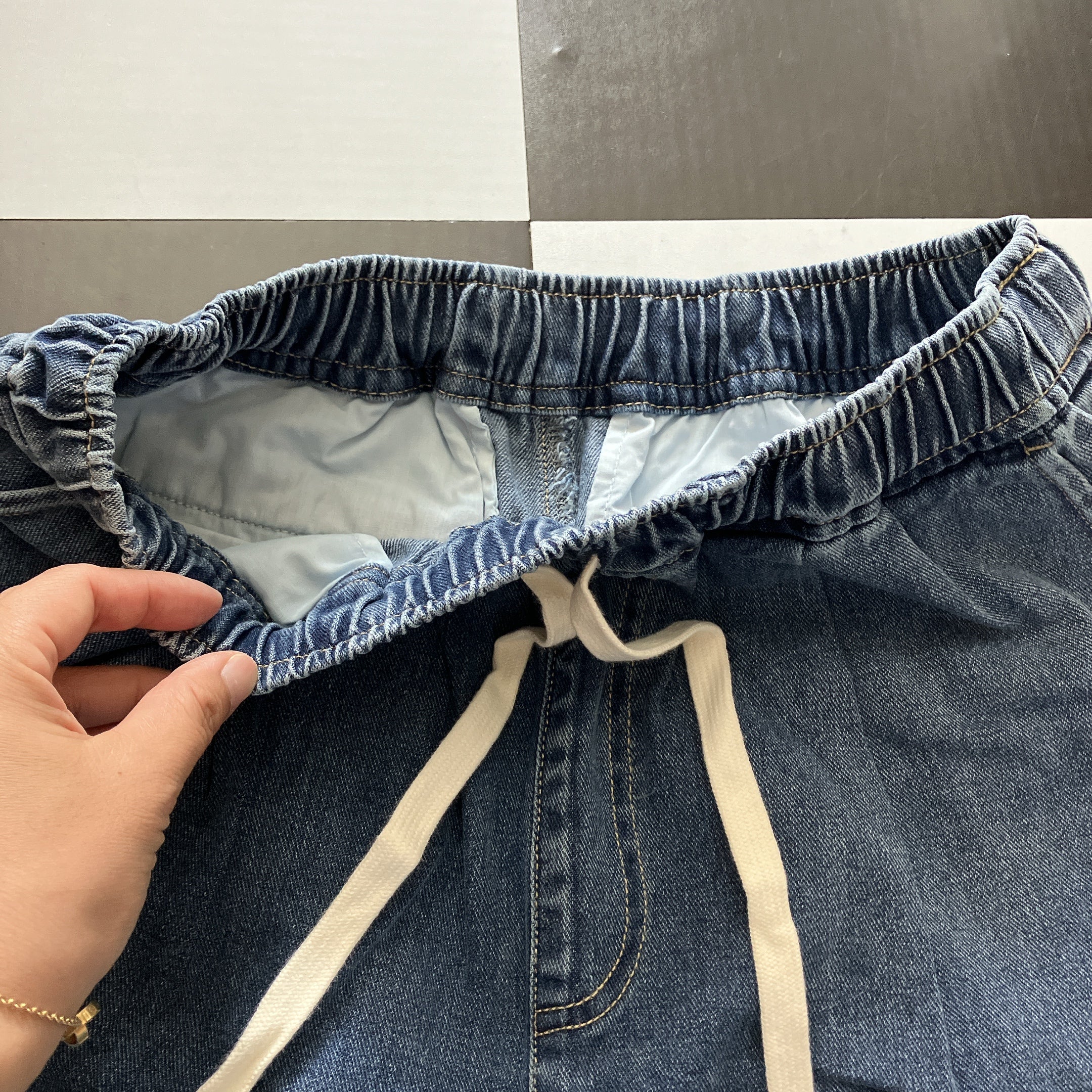 *Limited quantity reservation* Cocoon Wide Denim Pants - Scheduled to ship by the end of August.
