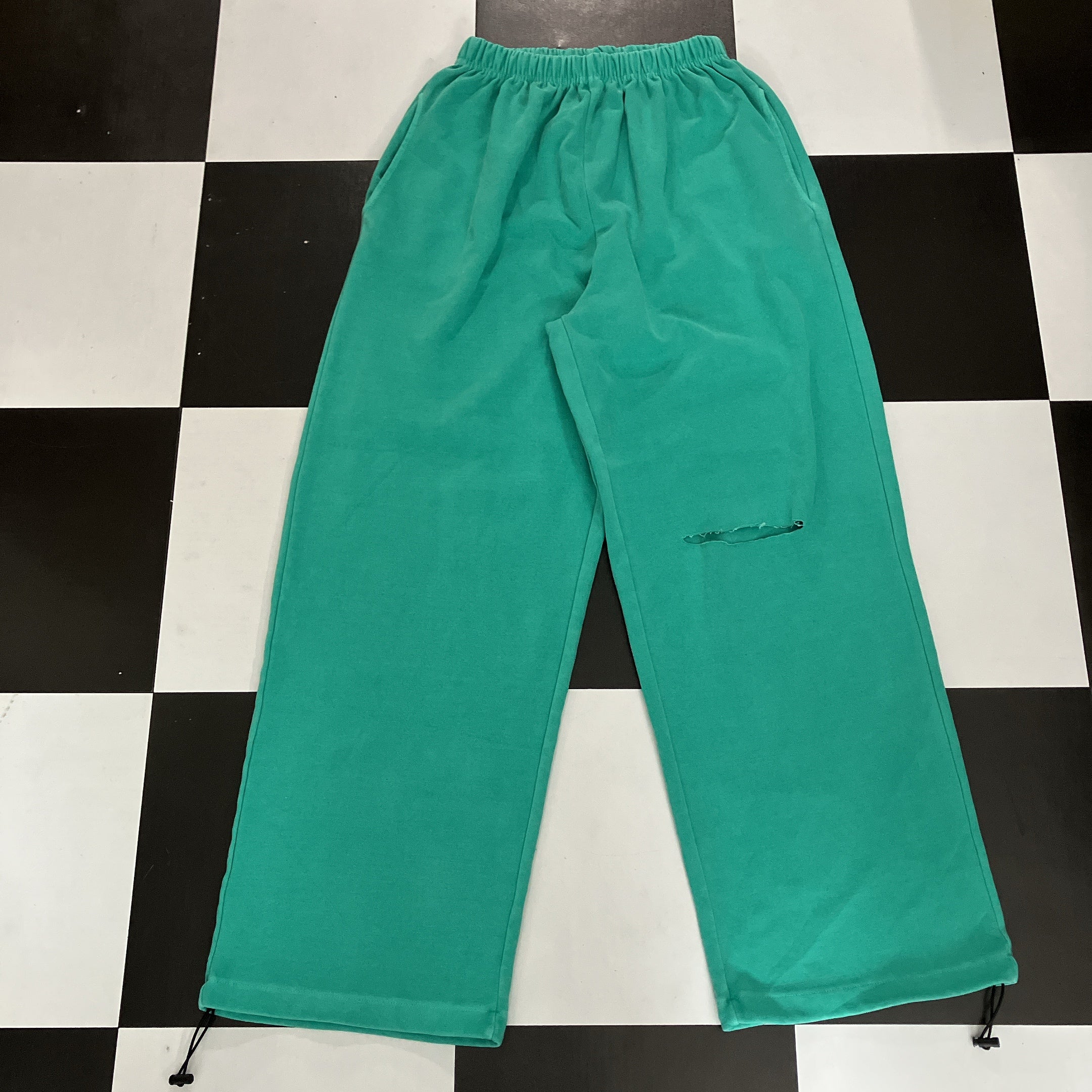 *Reservation* 2-tone cutoff sweatpants - Scheduled to ship in August