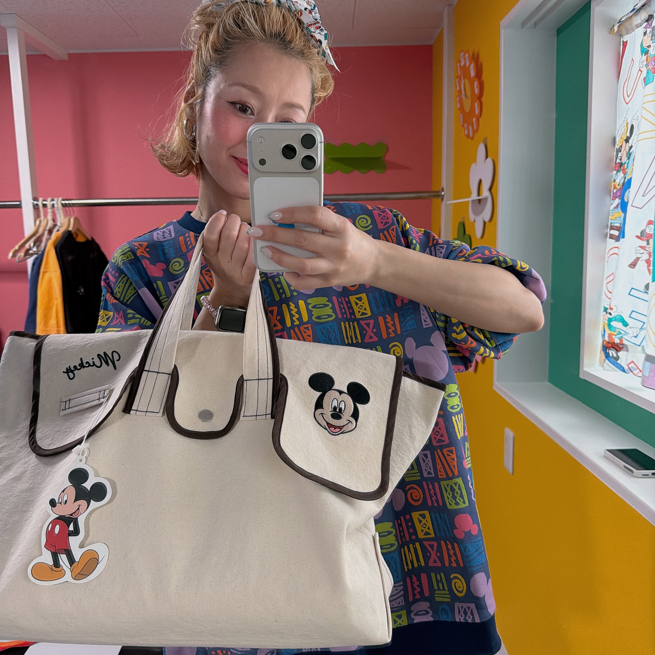 ※予約※4色 ミッキーデザイン刺繍トートバッグ 3月中旬ごろ出荷予定