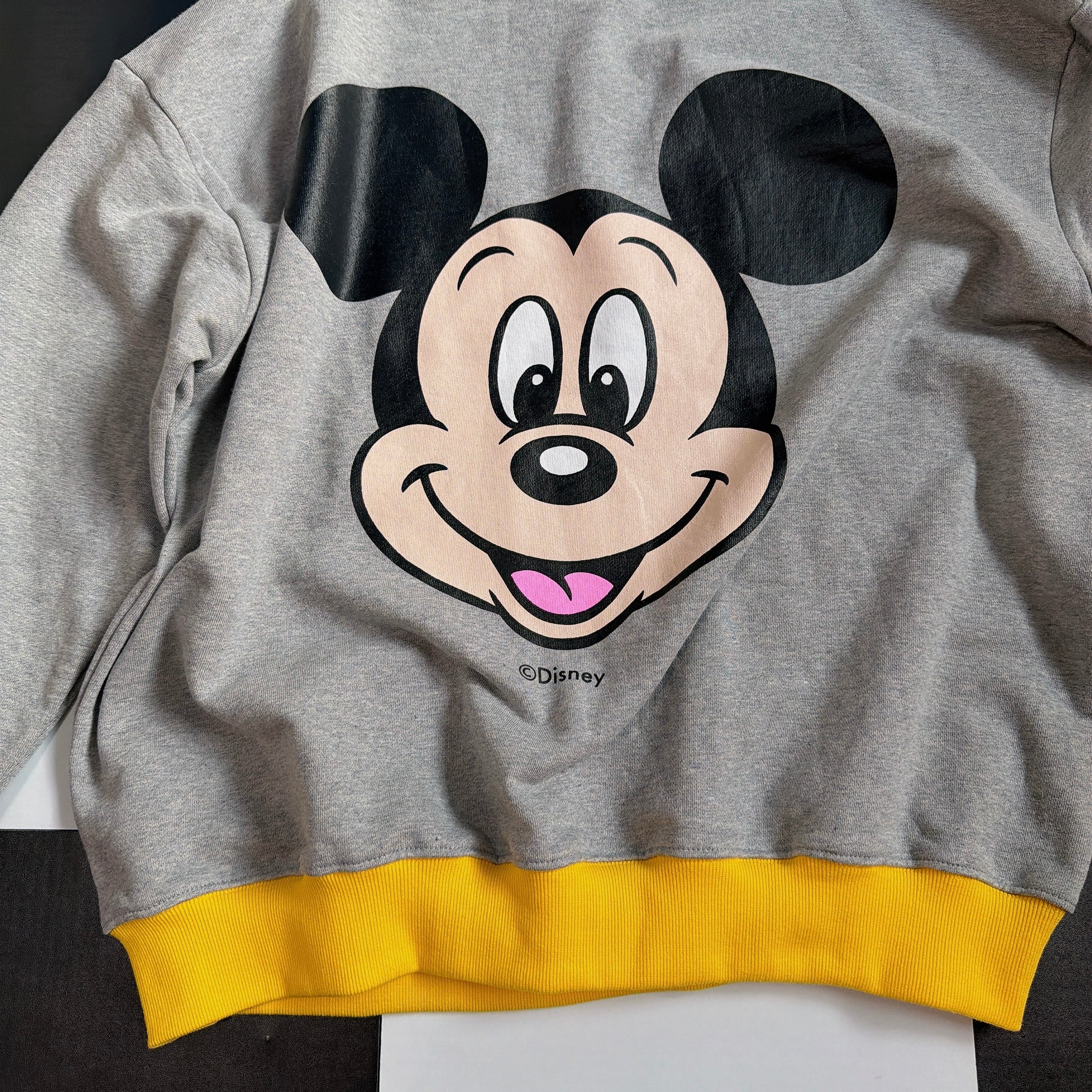 ※予約※2色 ミッキーフェイススウェット 3月中の出荷予定