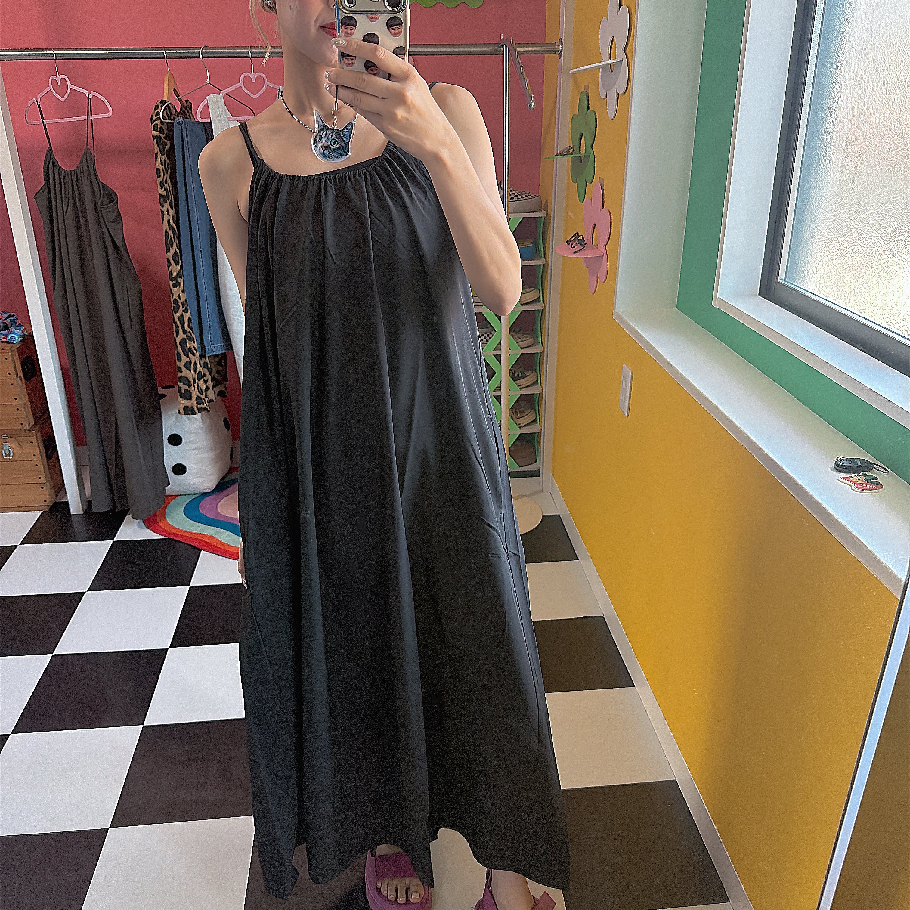 *Pre-order with limited quantity* Two-color amphibious UV-cut camisole dress. Shipping scheduled for August.
