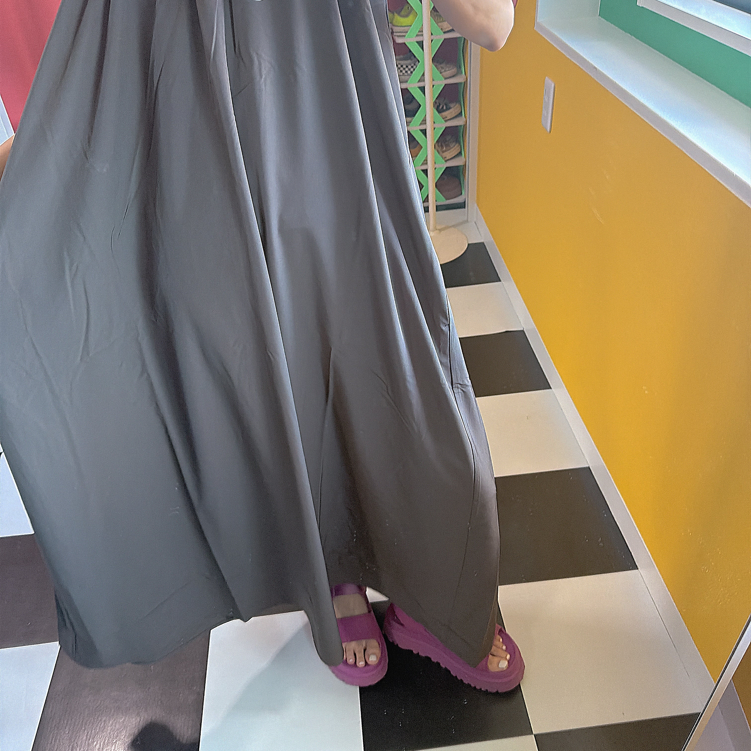 *Pre-order with limited quantity* Two-color amphibious UV-cut camisole dress. Shipping scheduled for August.