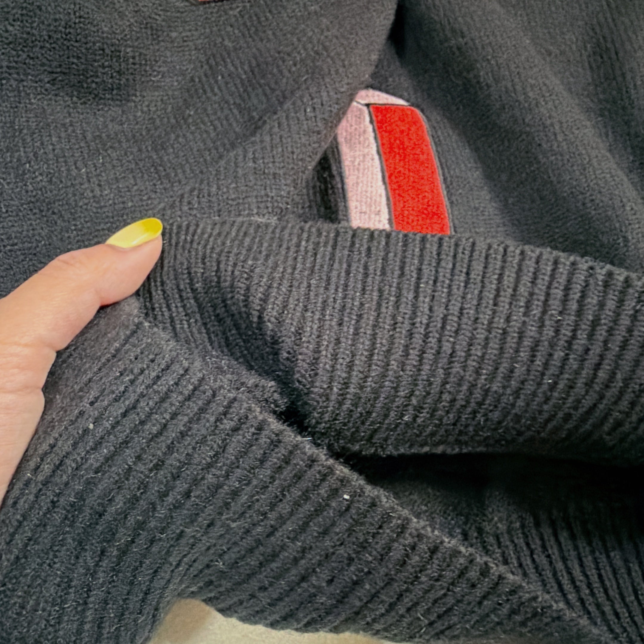 ※予約※2色 ミッキーワッペンニット♡11月下旬ごろのお届け予定