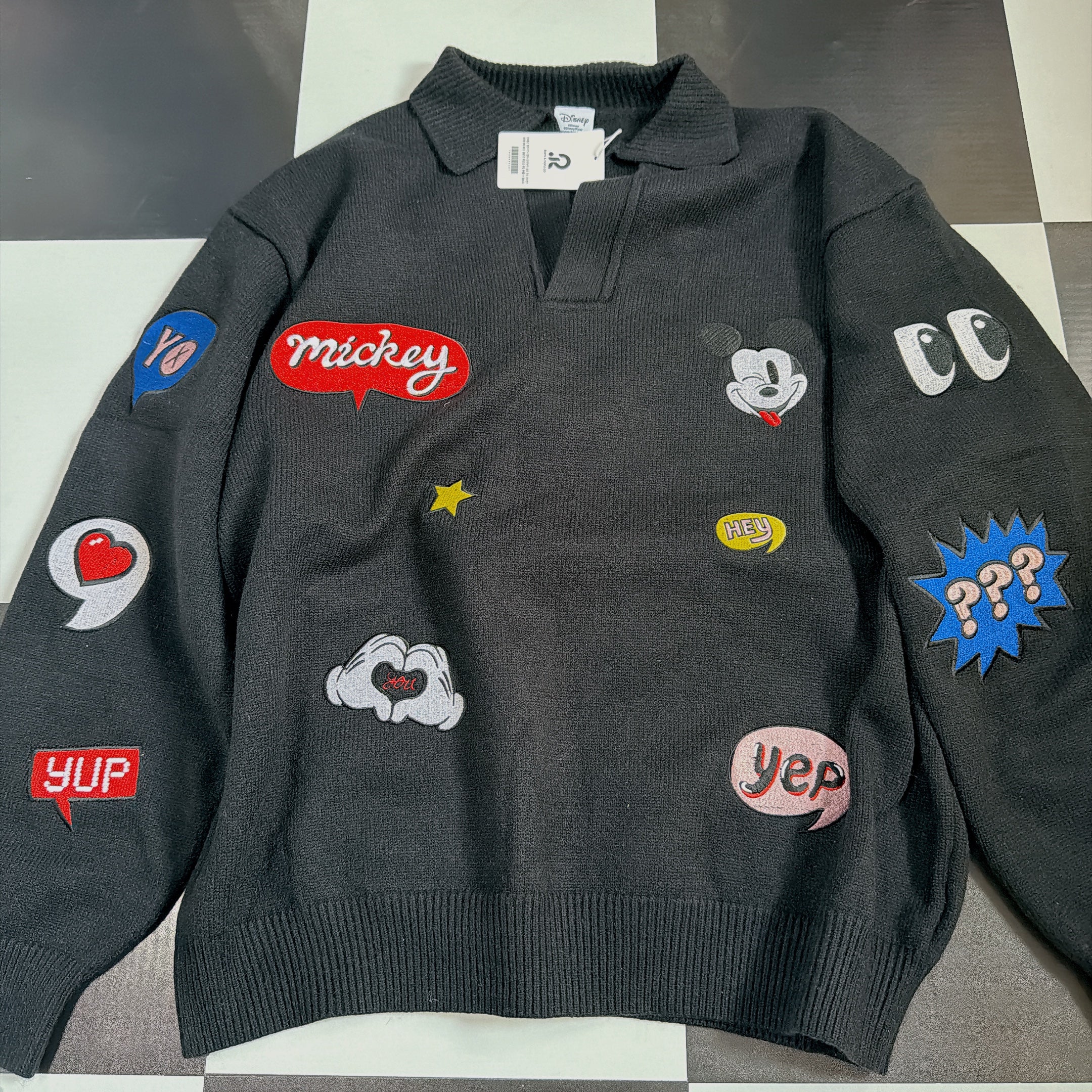 ※予約※2色 ミッキーワッペンニット♡11月下旬ごろのお届け予定