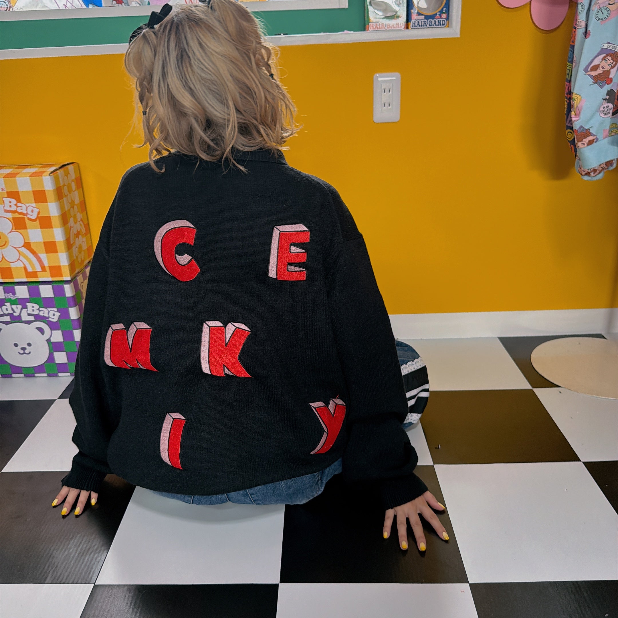 ※予約※2色 ミッキーワッペンニット♡11月下旬ごろのお届け予定