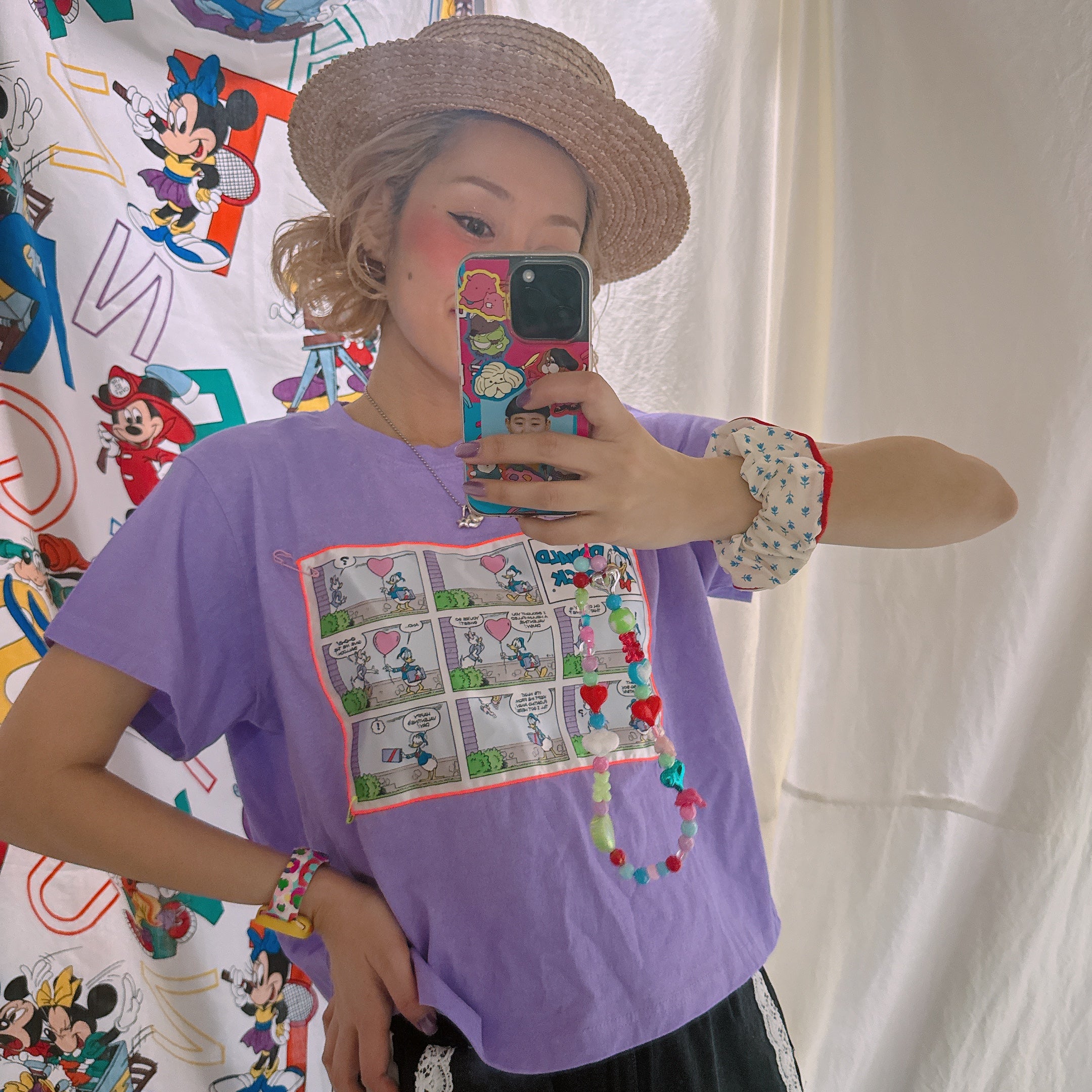 *Pre-order* 2 colors Comic Donald design TEE Scheduled to ship in July