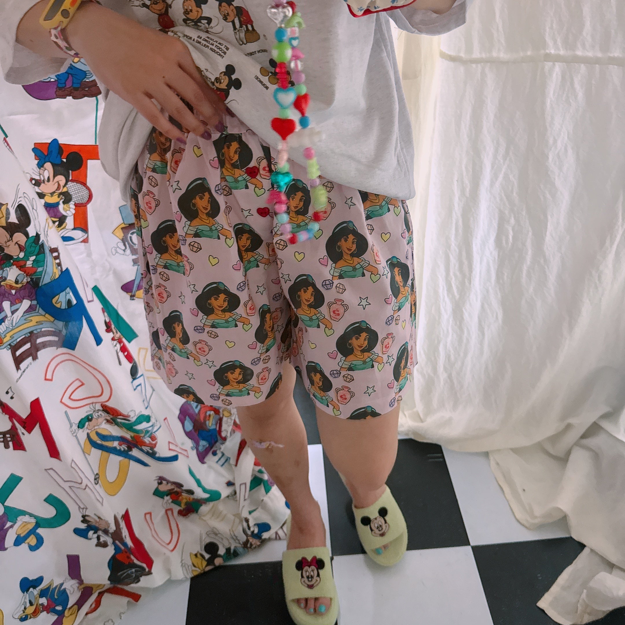 *Pre-order* 4 types of Princess pattern heart button shorts Scheduled to ship in July