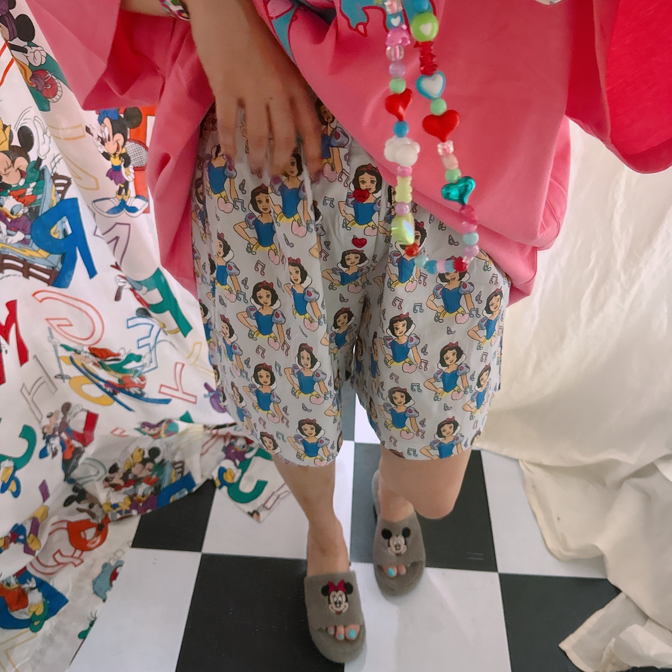 *Pre-order* 4 types of Princess pattern heart button shorts Scheduled to ship in July