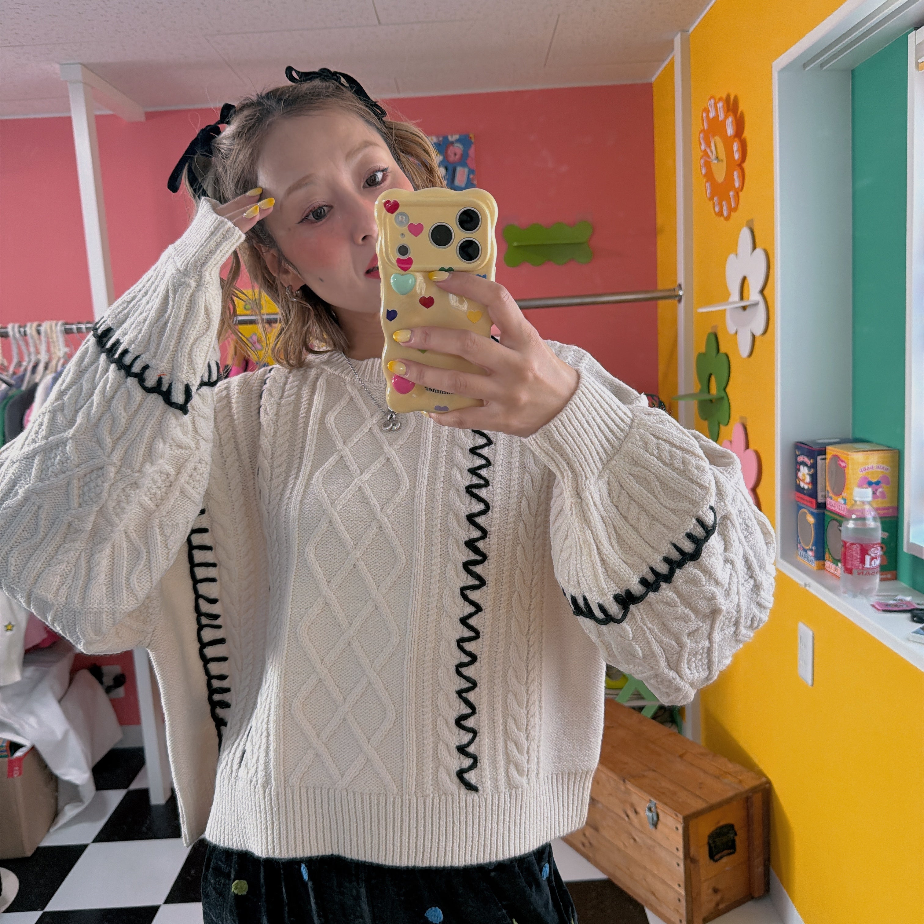 ※予約※うねうねデザイン ケーブルニット 11月下旬ごろ出荷予定