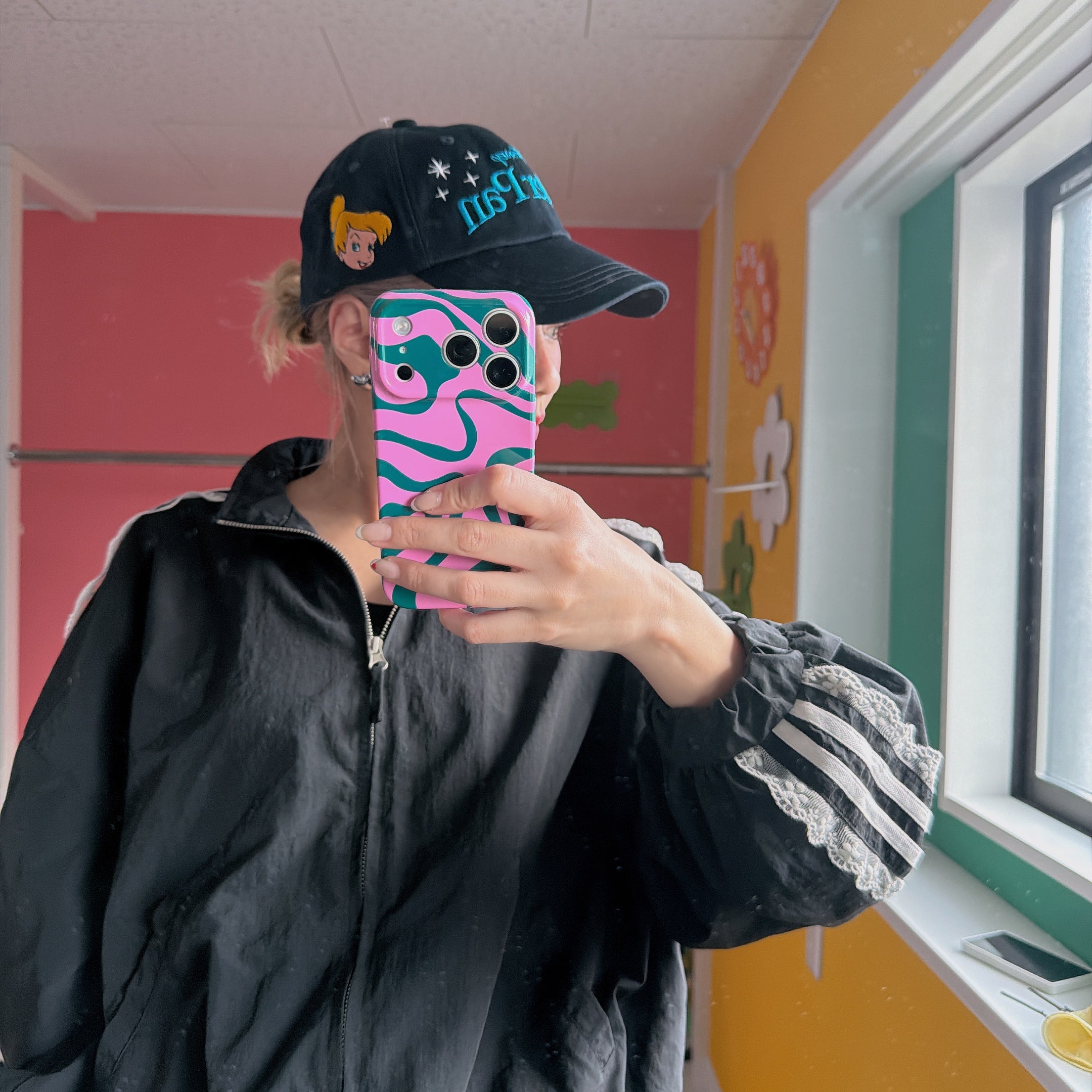 ※予約※ ピーターパン ティンカー・ベル刺繍ロゴキャップ 3月下旬の出荷予定