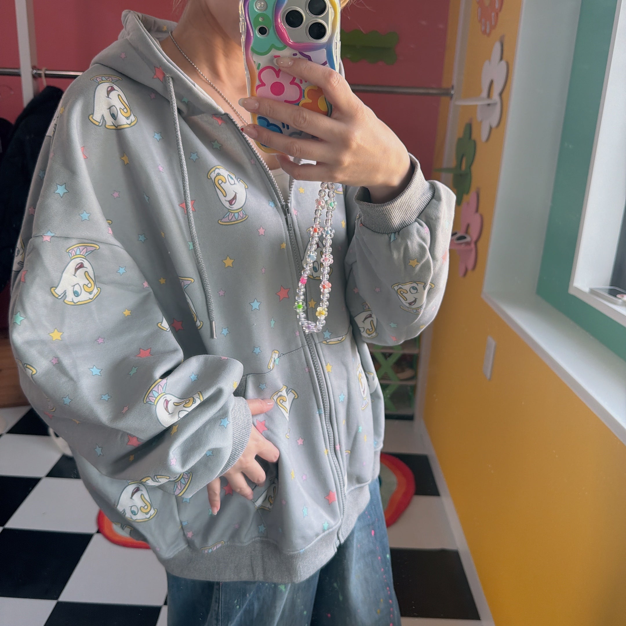 ※予約※2色 CHIPデザイン総柄パーカー 4月下旬ごろの出荷予定