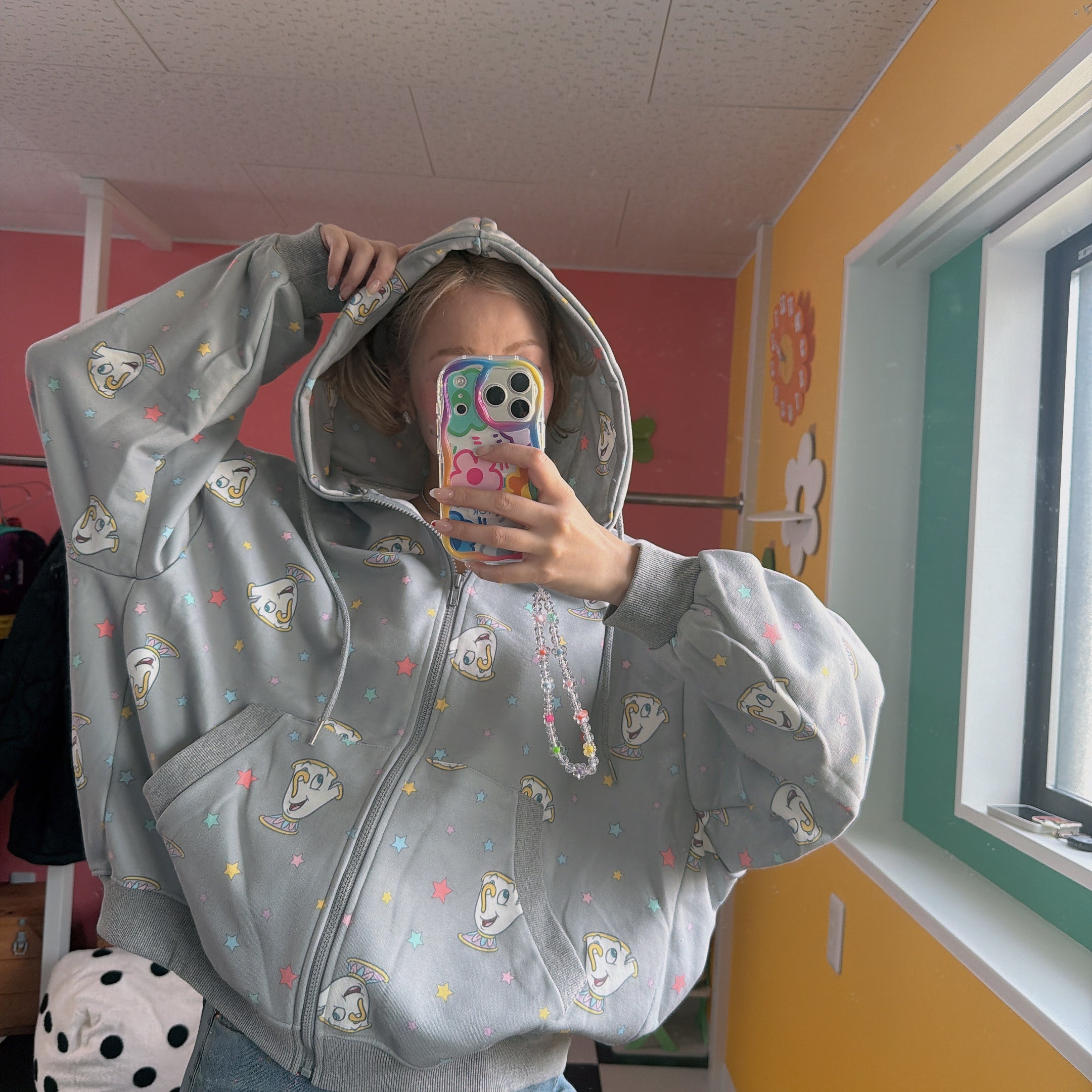 ※予約※2色 CHIPデザイン総柄パーカー 4月下旬ごろの出荷予定