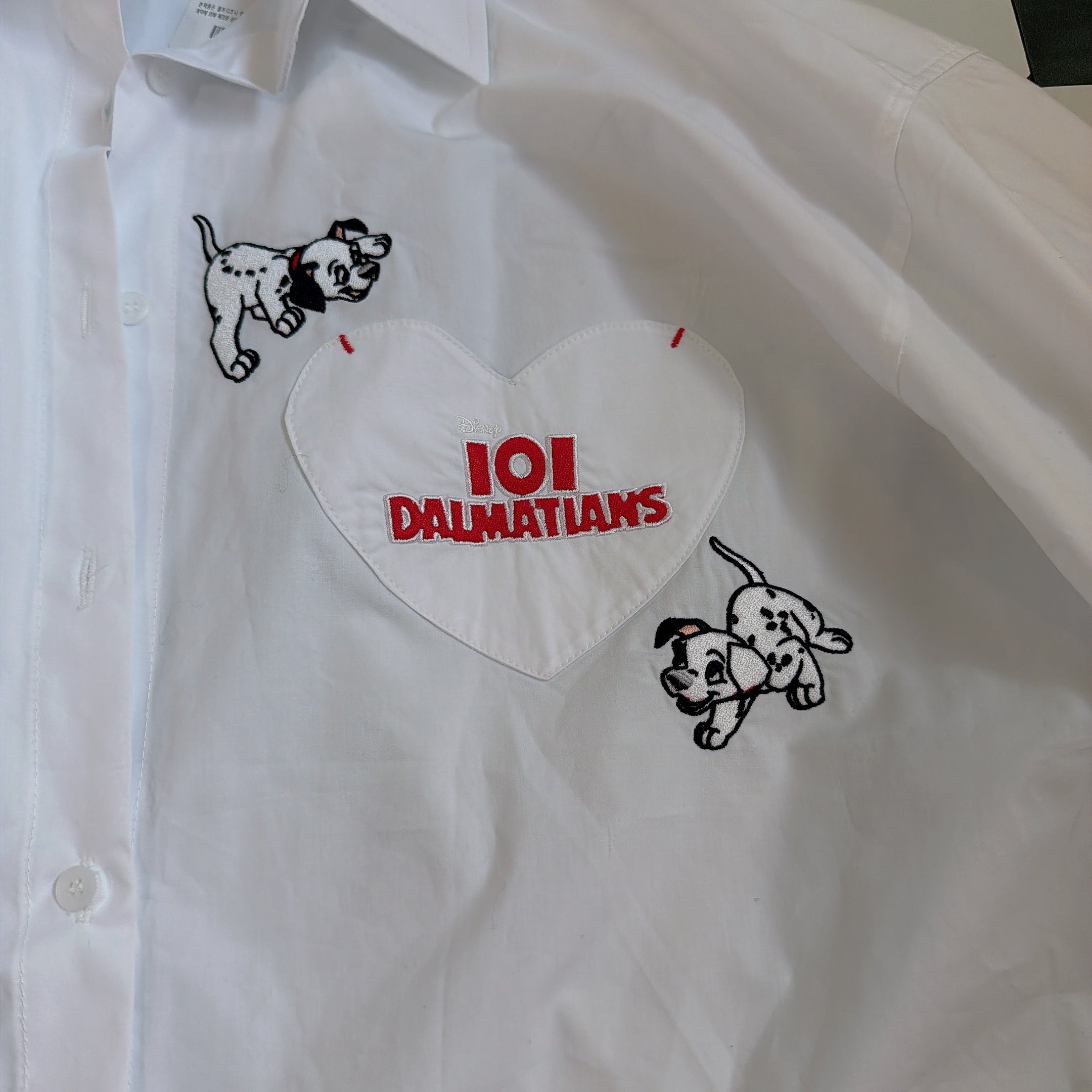 ※予約※3色 101DALMATIAN刺繍ハートポケットシャツ 5月中の出荷予定