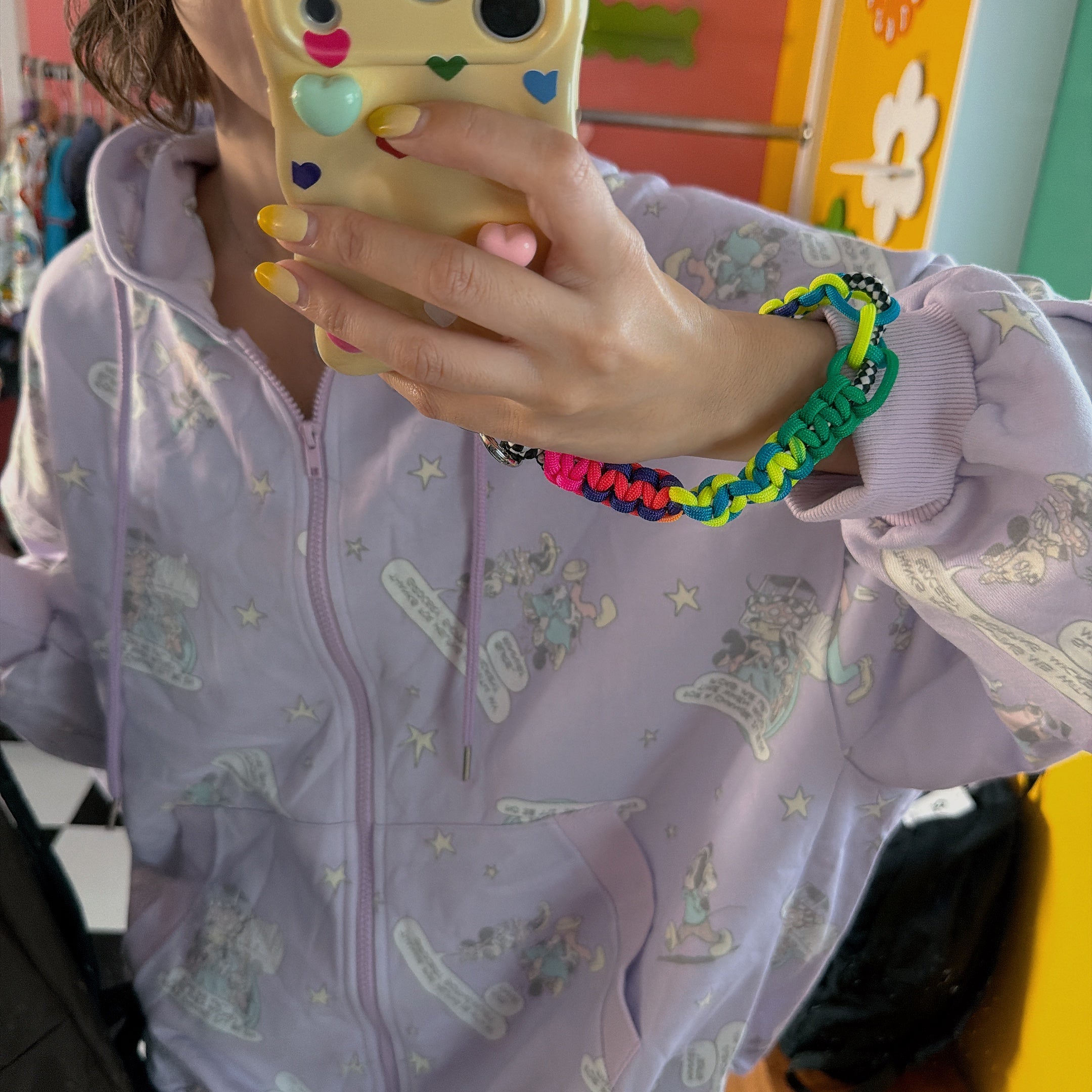 ※予約※2色 レトロミッキーフレンズジップアップパーカー 12月中の出荷予定