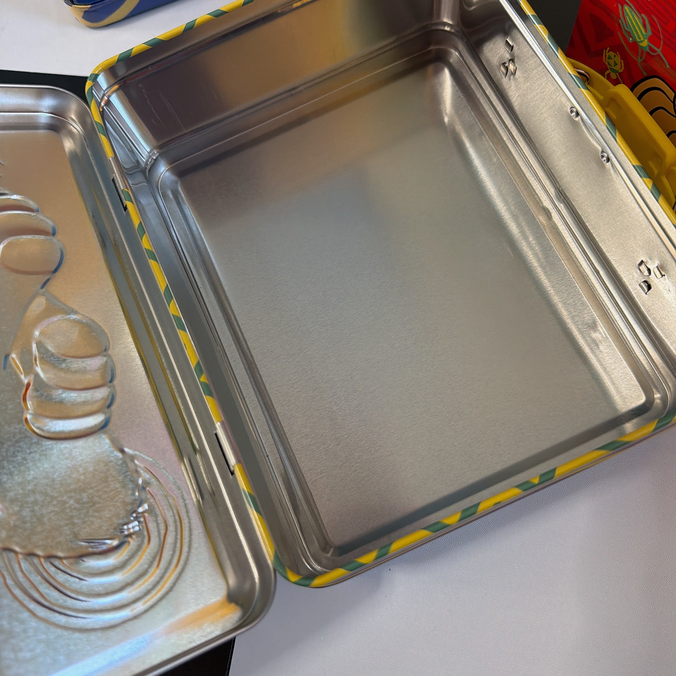 ※上限あり予約※3種類 ディズニーティンボックス 11月中の出荷予定