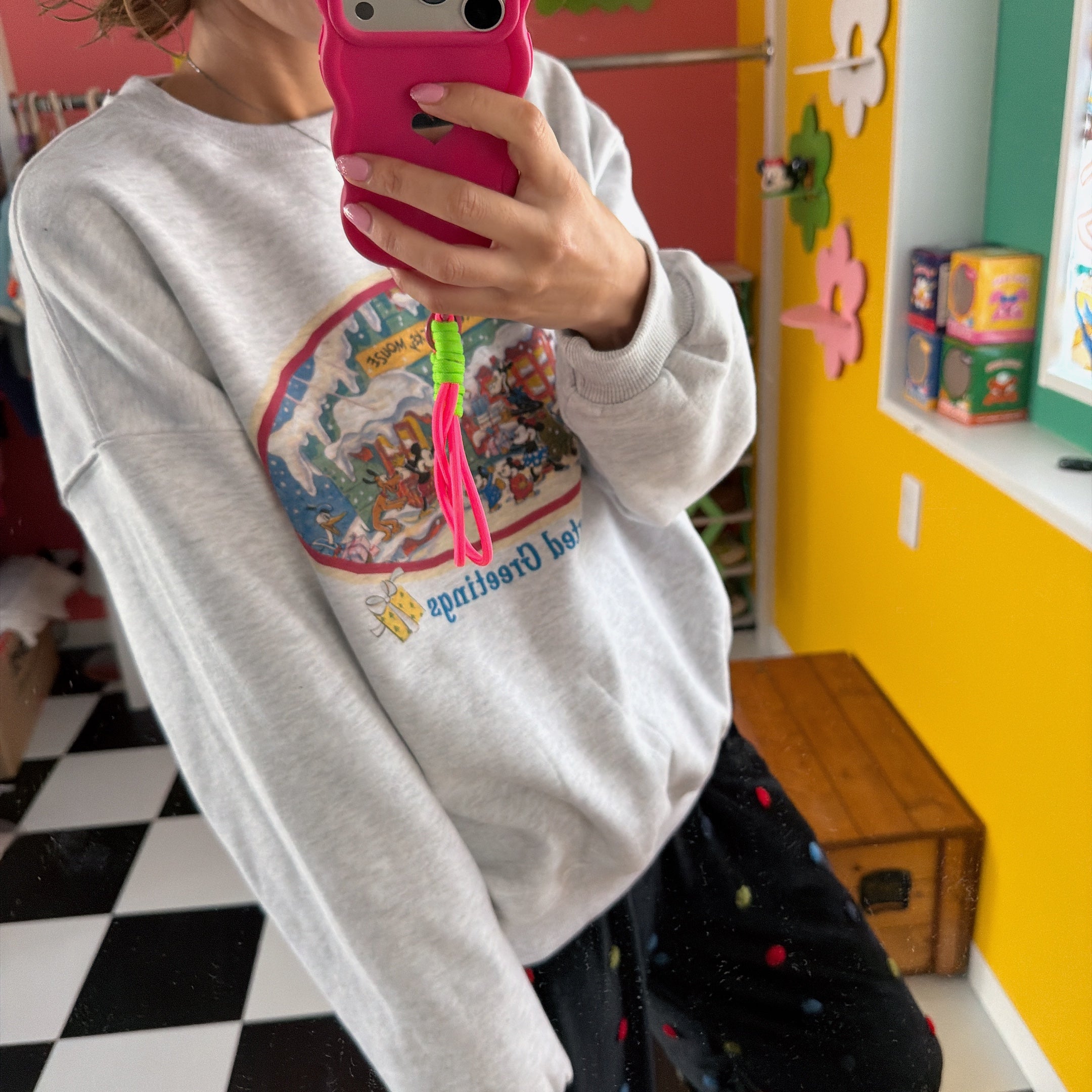 ※再販予約※ミッキーハウススウェット 12月下旬〜1月中旬ごろの出荷予定