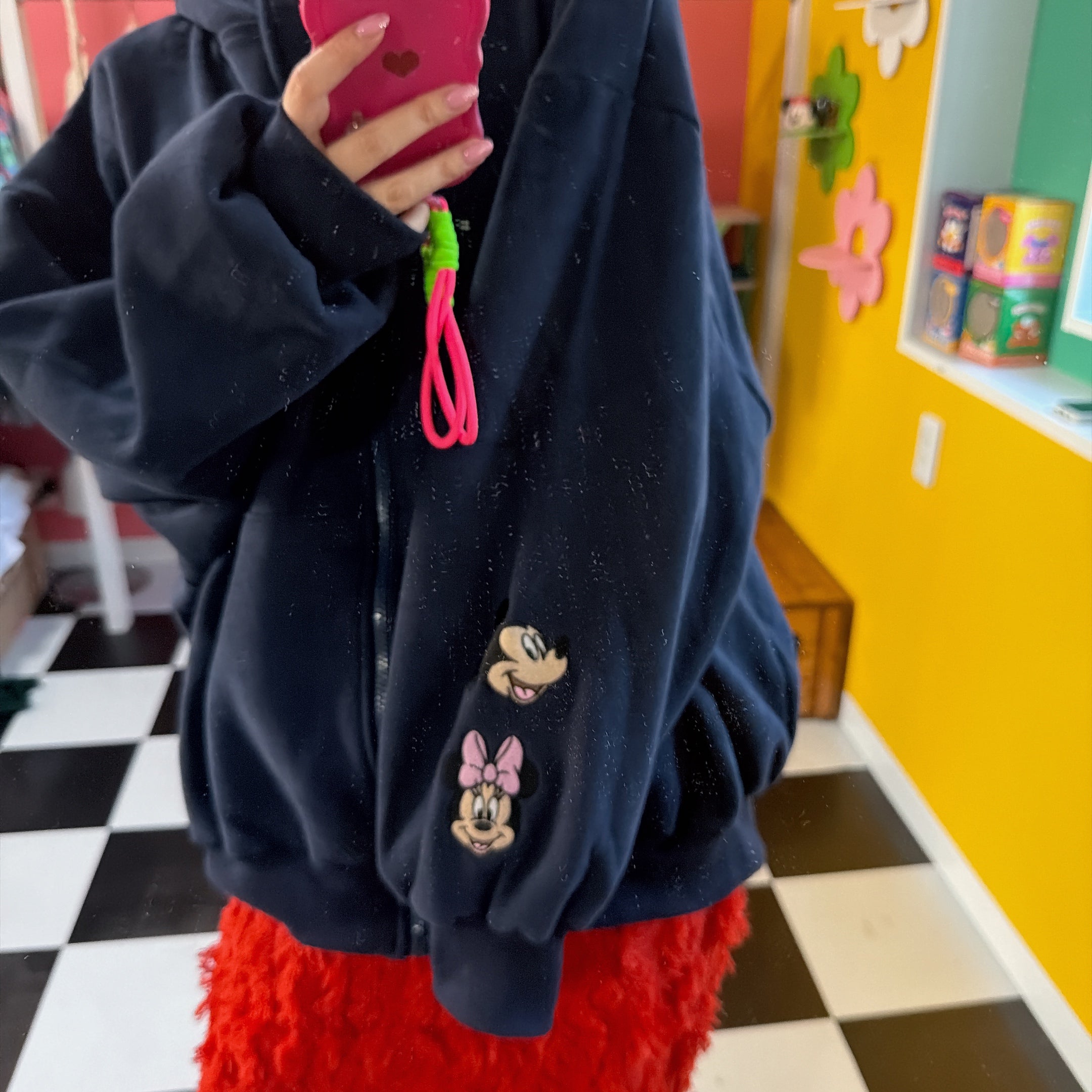 ※予約※ 新色 ミッキーミニーランダム刺繍パーカー 1月中の出荷予定