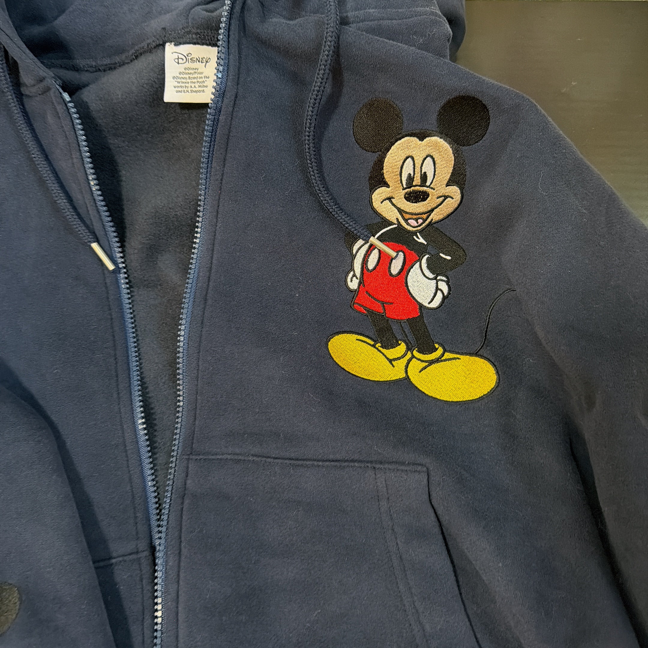 ※予約※ 新色 ミッキーミニーランダム刺繍パーカー 1月中の出荷予定