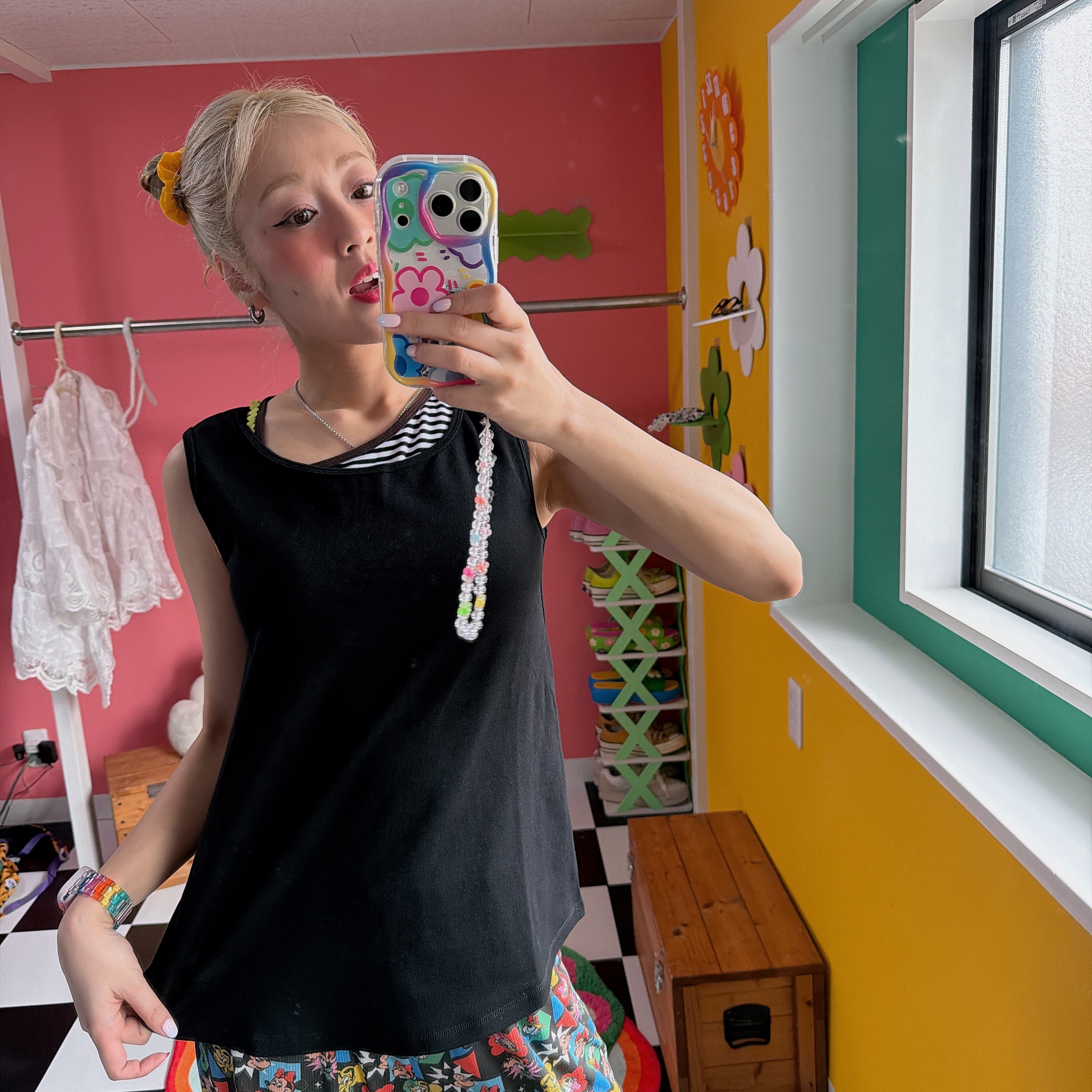 *Reservation* Two-tone Asymmetrical Shoulder Tank Top with Built-in Bra - Scheduled for shipment by end of May