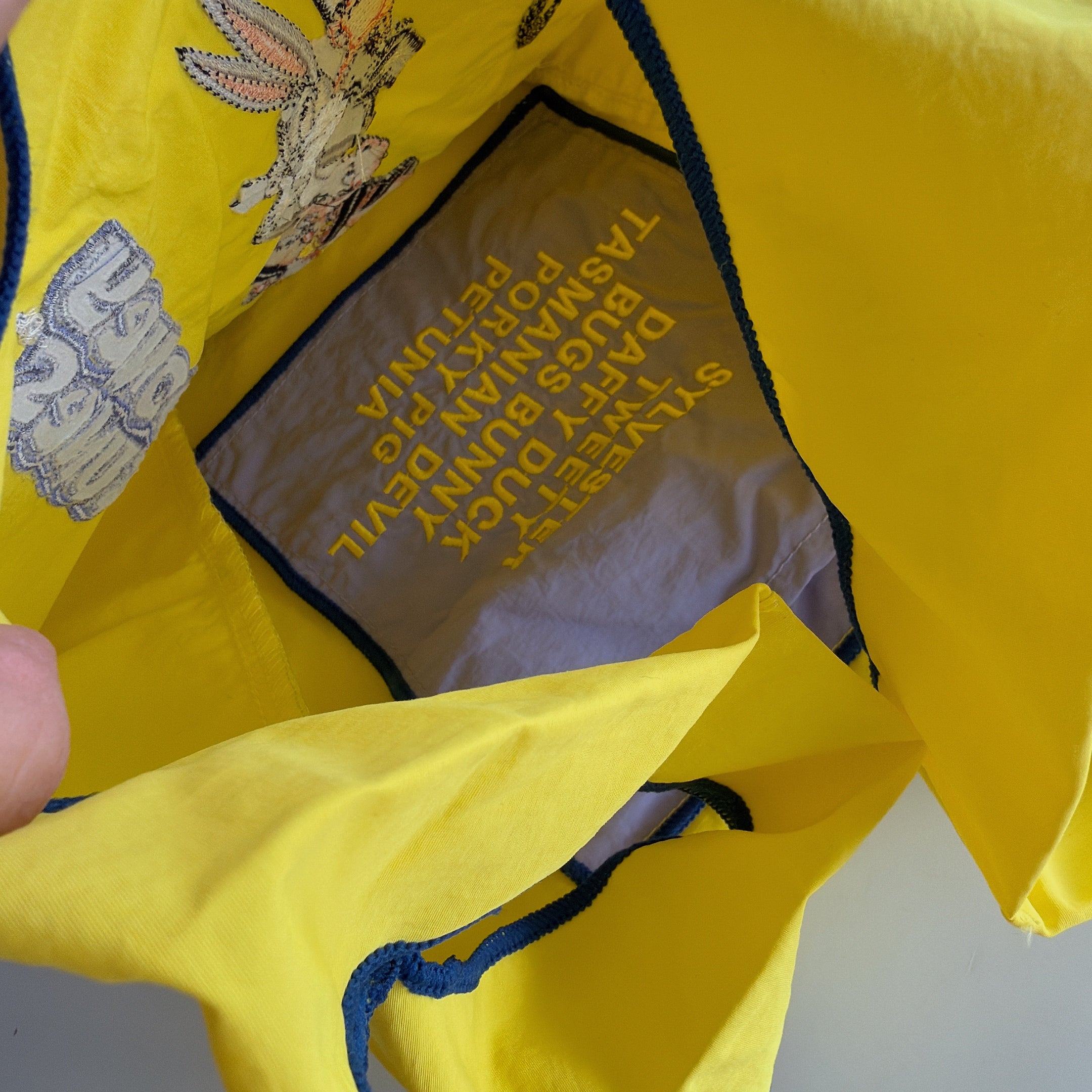 *Reservation* 2 Types Looney Tunes NOSTALGICA Embroidered Eco Bag - Shipping Scheduled for August
