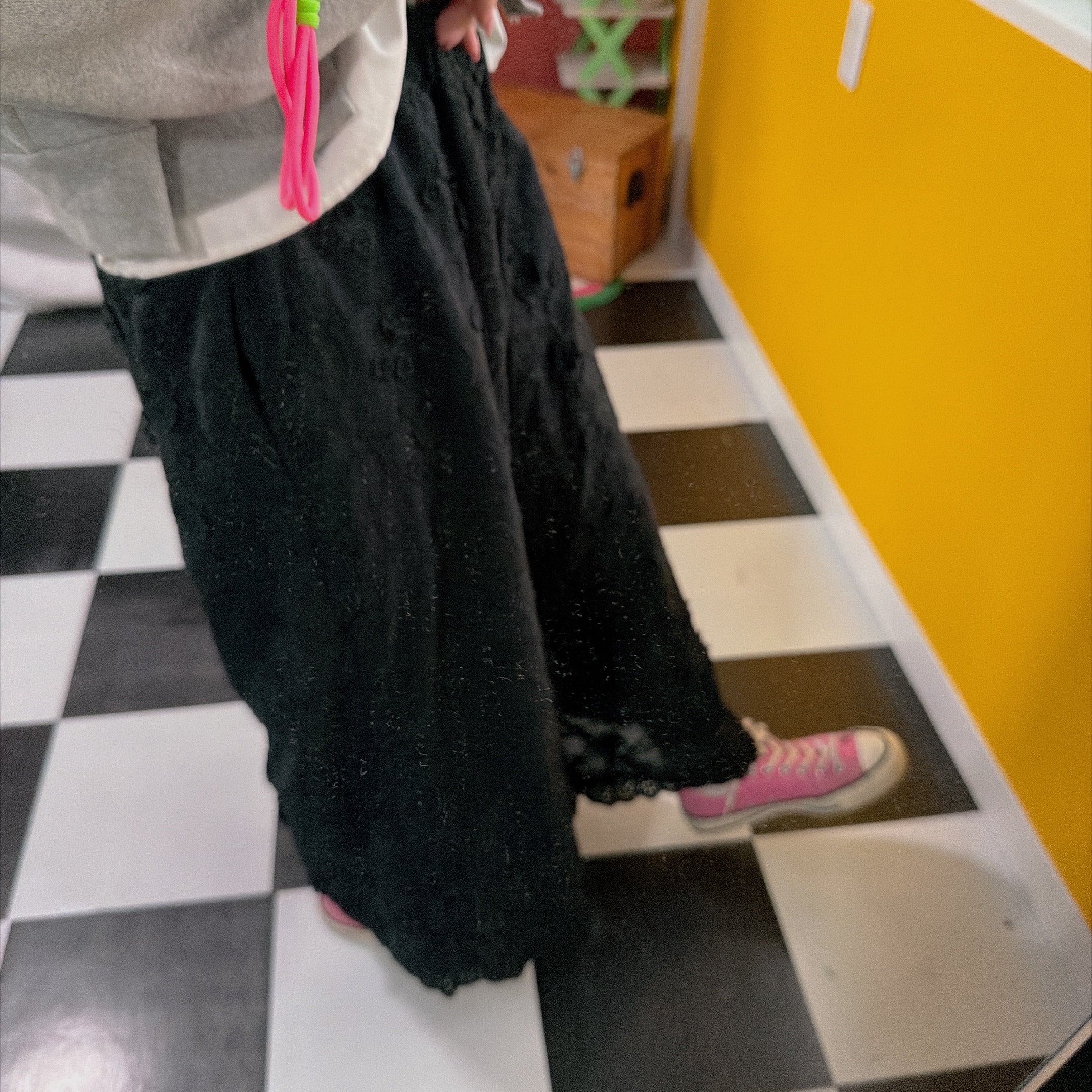 ※予約※2色 3D刺繍フラワーレースワイドパンツ 2月中の出荷予定