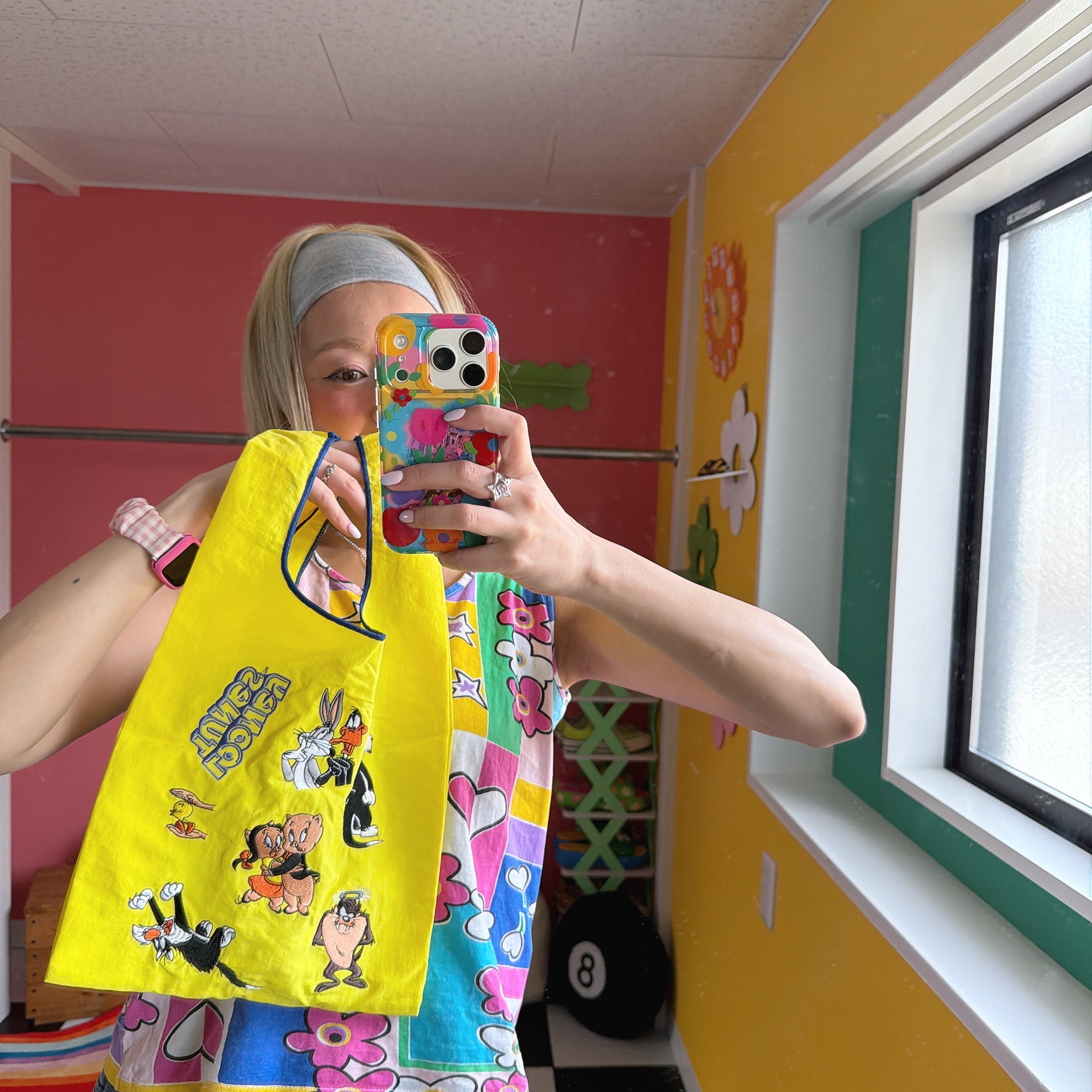 *Reservation* 2 Types Looney Tunes NOSTALGICA Embroidered Eco Bag - Shipping Scheduled for August