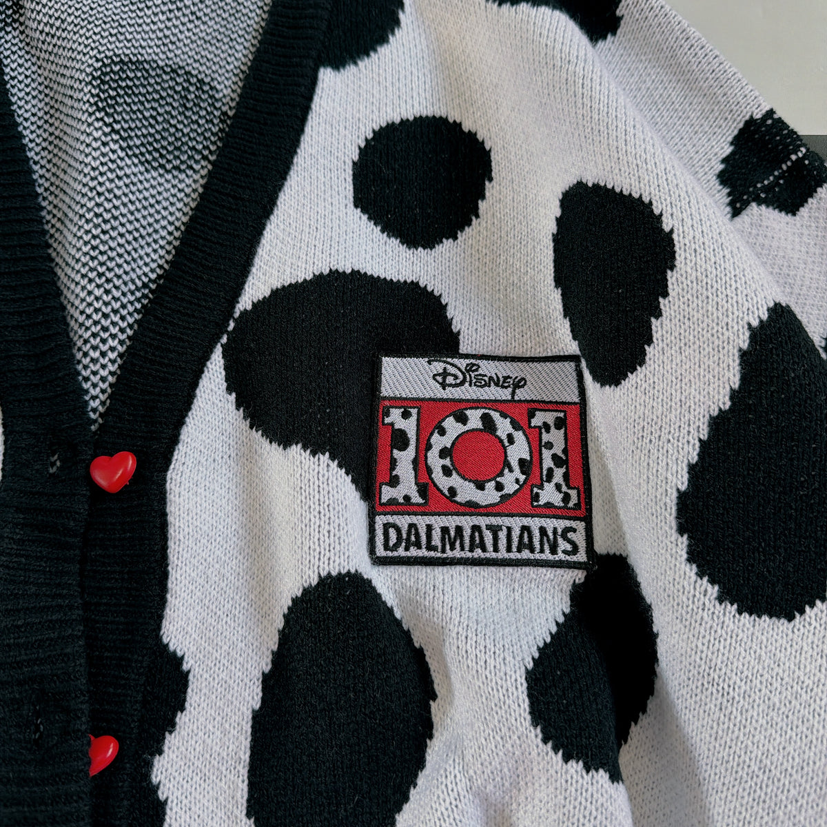 ※予約※ LINK@ORIGINAL 101匹わんちゃん刺繍ワッペンニットカーディガン 納期は詳細に記載