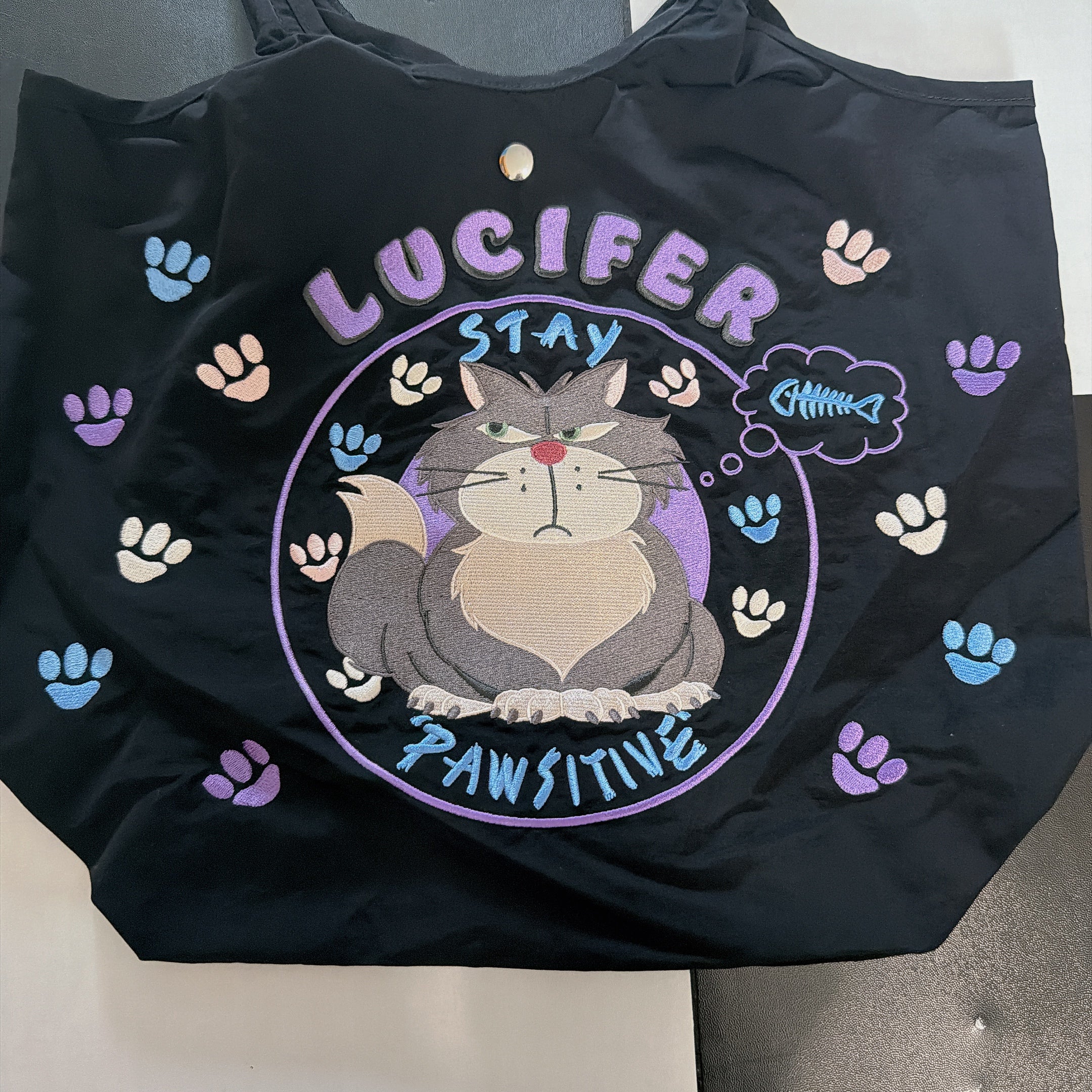 在庫限り 3種類 DISNEY 犬猫シリーズ 全刺繍ロープバック 6月下旬ごろ出荷予定