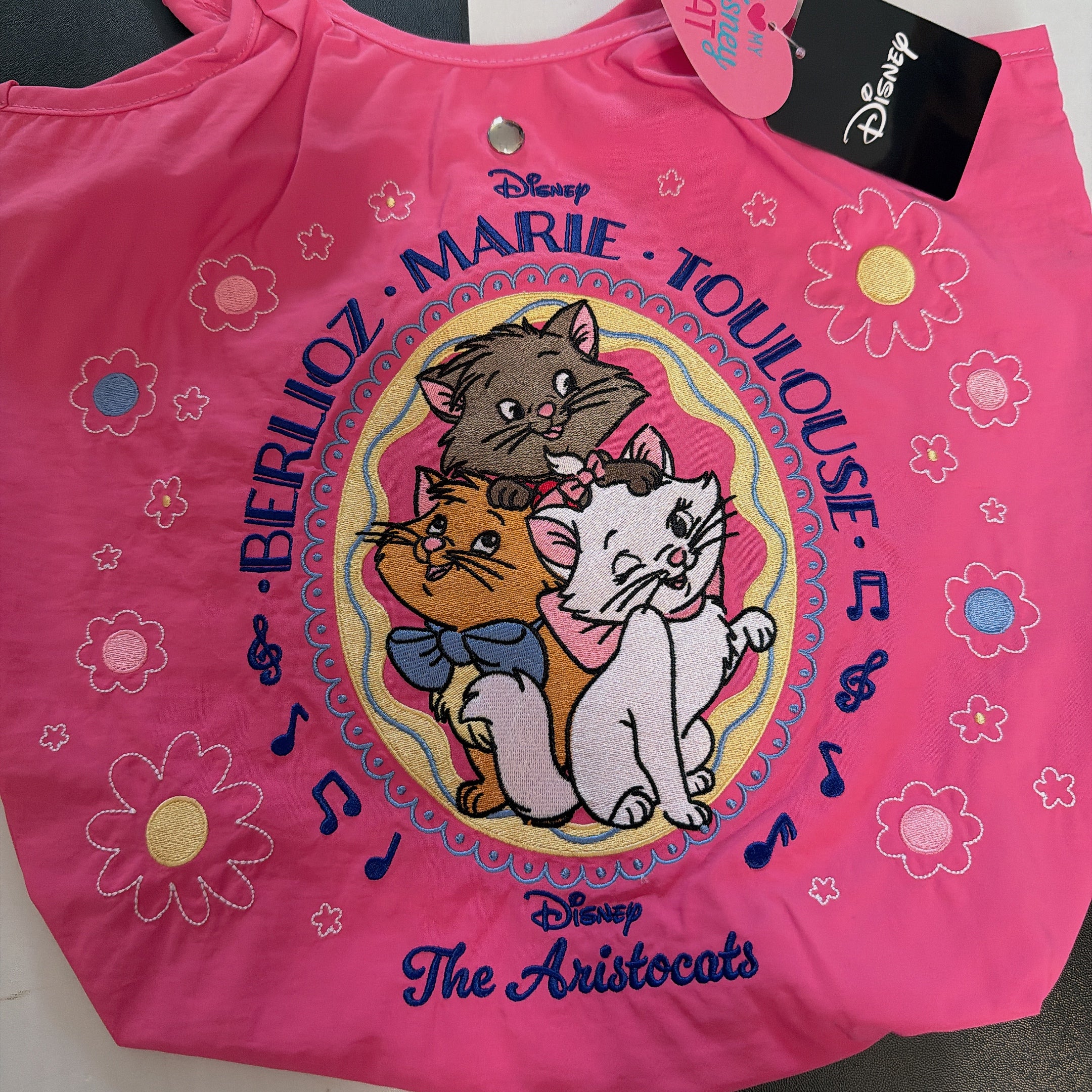 在庫限り 3種類 DISNEY 犬猫シリーズ 全刺繍ロープバック 6月下旬ごろ出荷予定