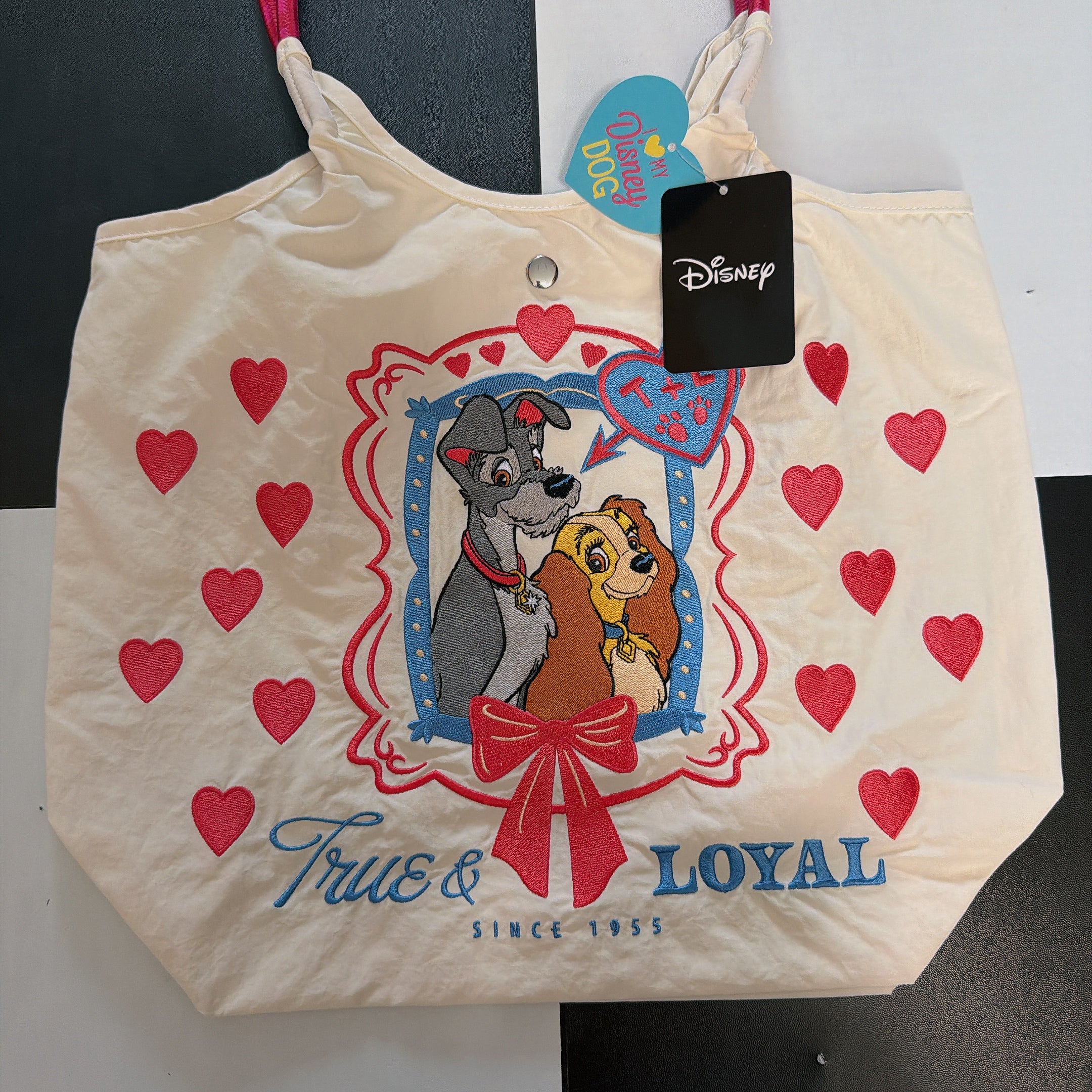 在庫限り 3種類 DISNEY 犬猫シリーズ 全刺繍ロープバック 6月下旬ごろ出荷予定