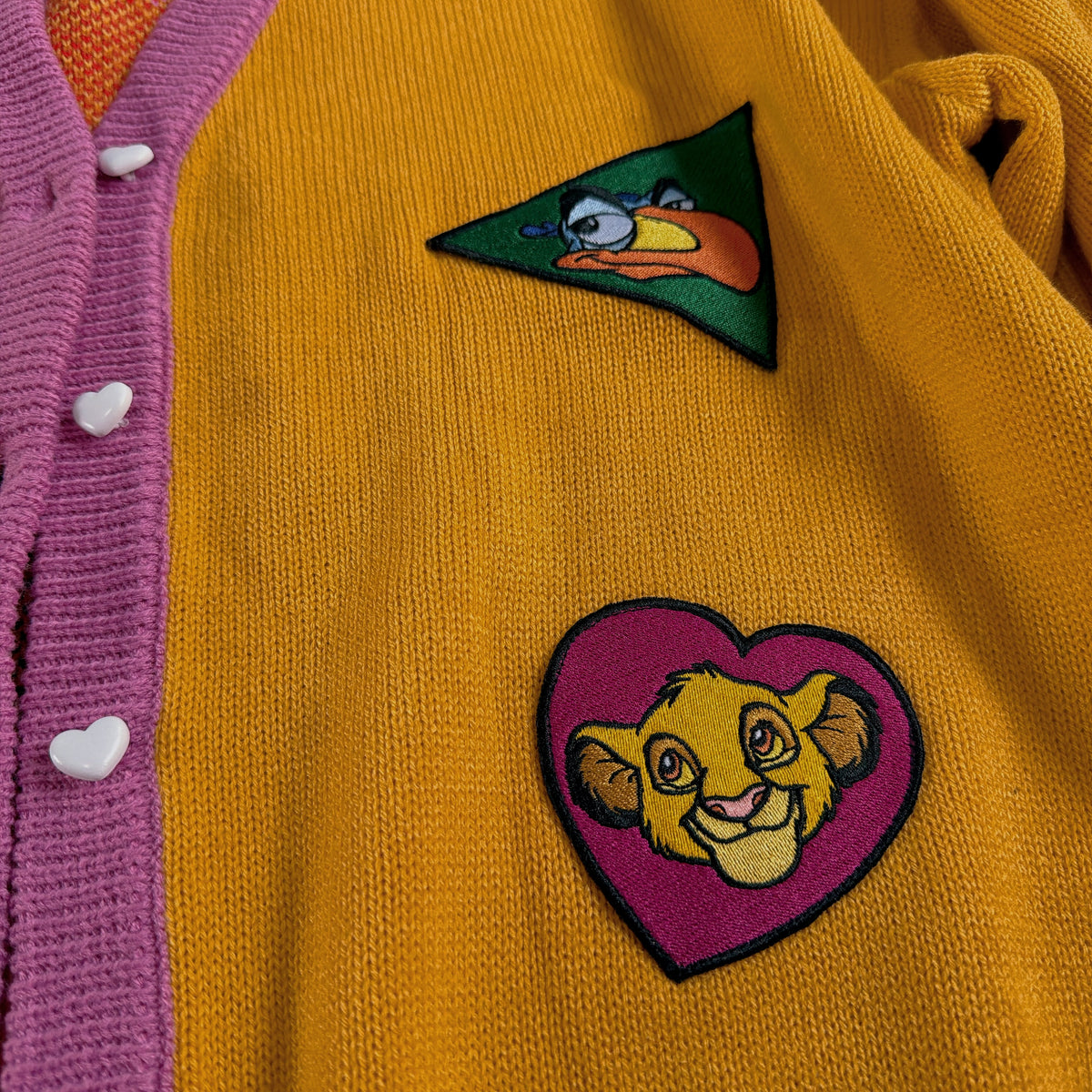 ※予約※ LINK@ORIGINAL ライオン・キング刺繍ワッペンカーディガン 納期は詳細に記載