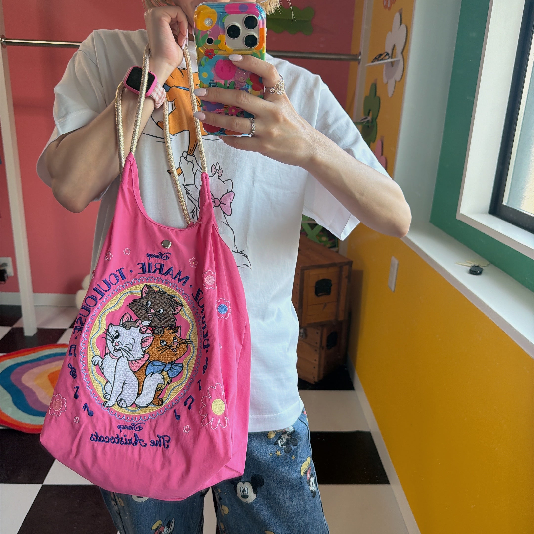 在庫限り 3種類 DISNEY 犬猫シリーズ 全刺繍ロープバック 6月下旬ごろ出荷予定