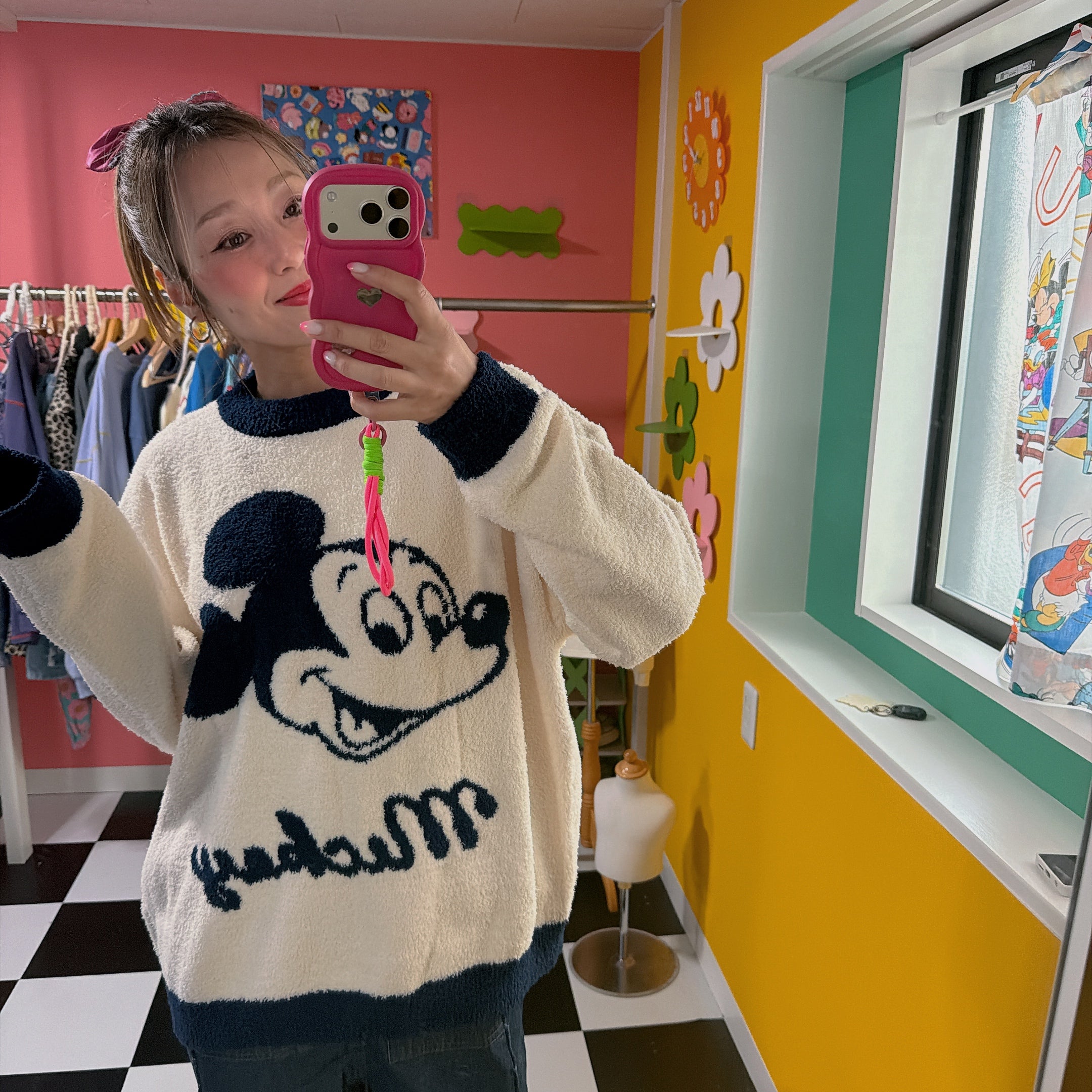 *Pre-order* 2-color Mickey and Minnie fluffy tops available as a set. Scheduled to ship in January.