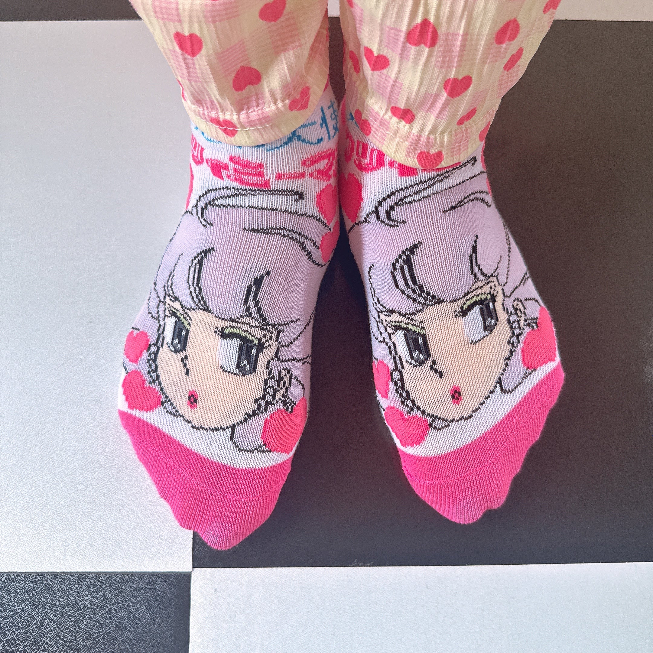 Available now: 3 types of Creamy Mami socks. Ships in 3-4 business days.