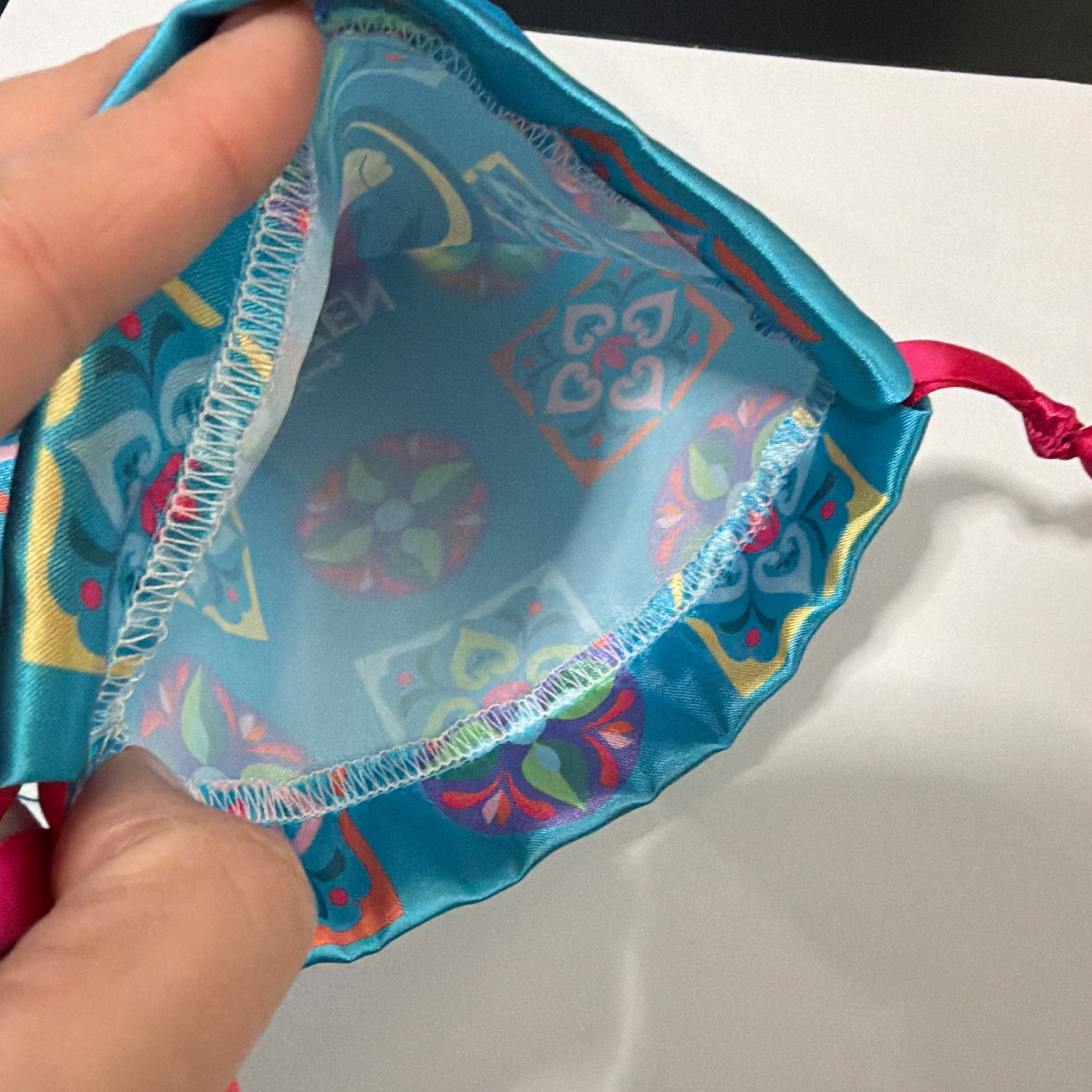 ※2026SS予約※アナと雪の女王 ノルディックフラワーシリーズリボン巾着 4月中の出荷予定