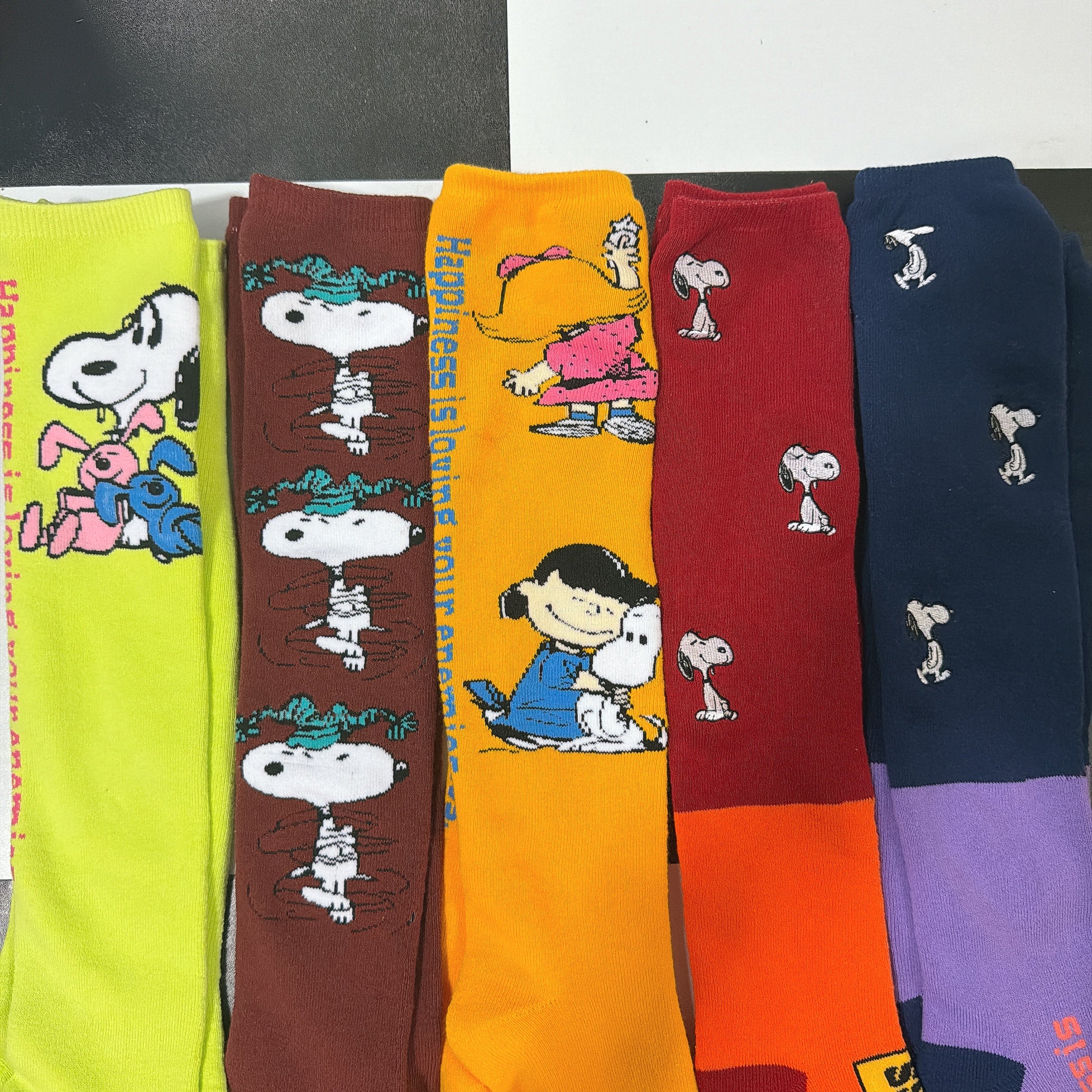 *Pre-order* NOSTALGICA vintage PEANUTS socks in 5 colors. Scheduled to ship in May.