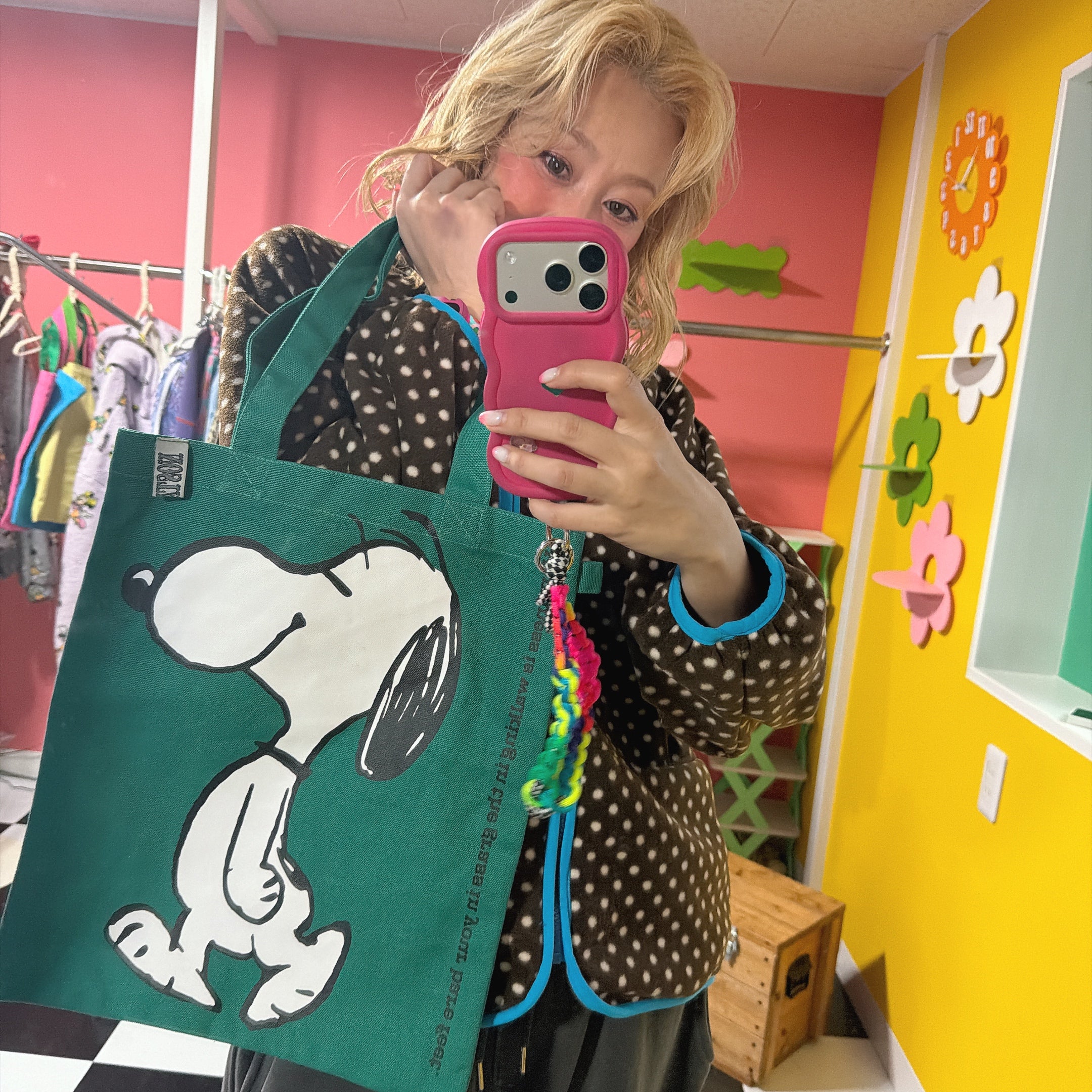 *Pre-order* 6-color NOSTALGICA vintage PEANUTS color canvas tote bag. Scheduled to ship in May.